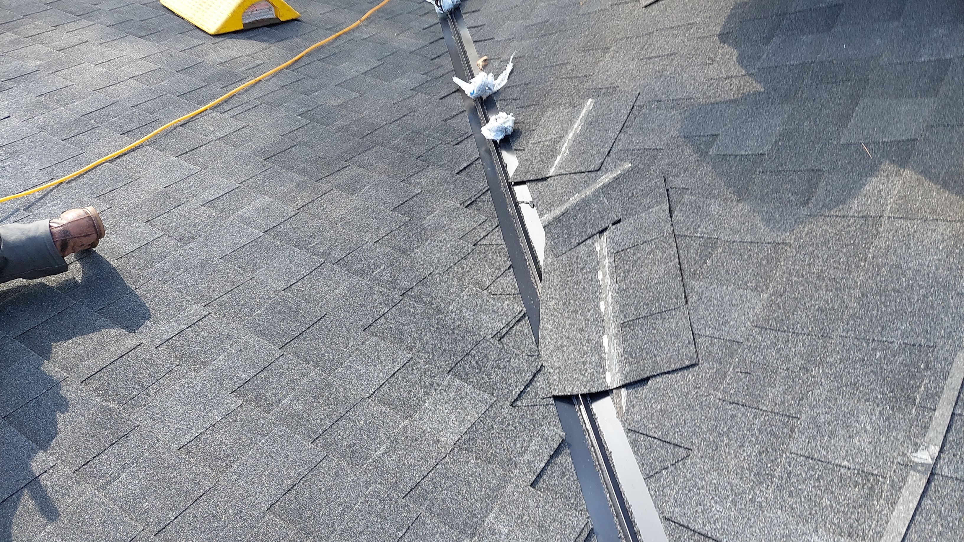 Liberty Township - Pristine Black by Tamlin Roofing