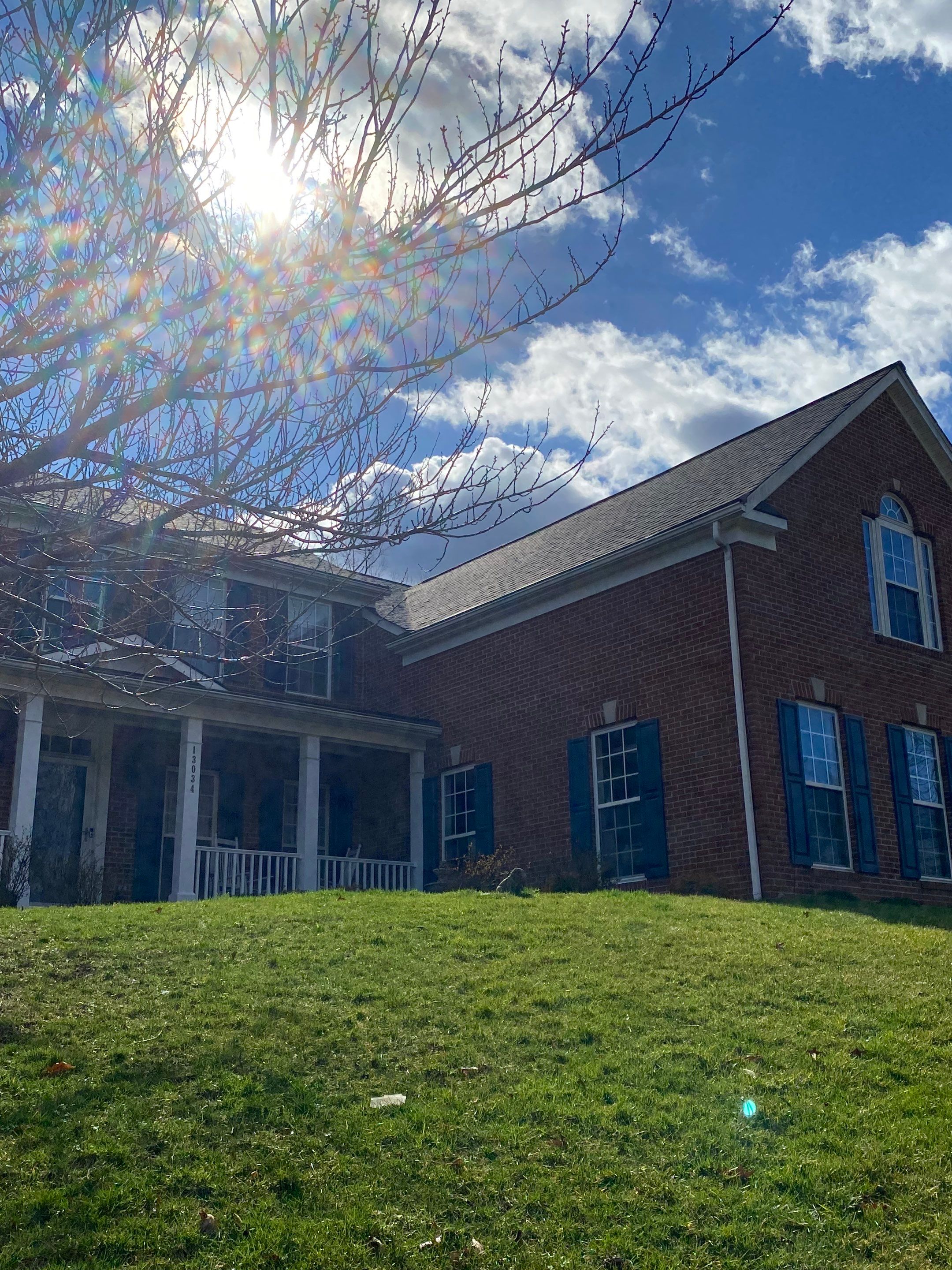 Manassas Landmark Pro Roof in Max Def Charcoal Black by RM Banning, Inc.