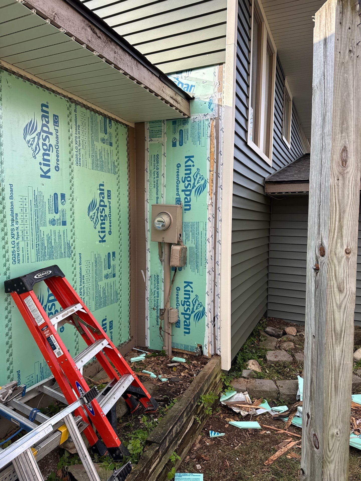 Siding Replacement using Alside Charter Oak D4.5" by 180 Contractors