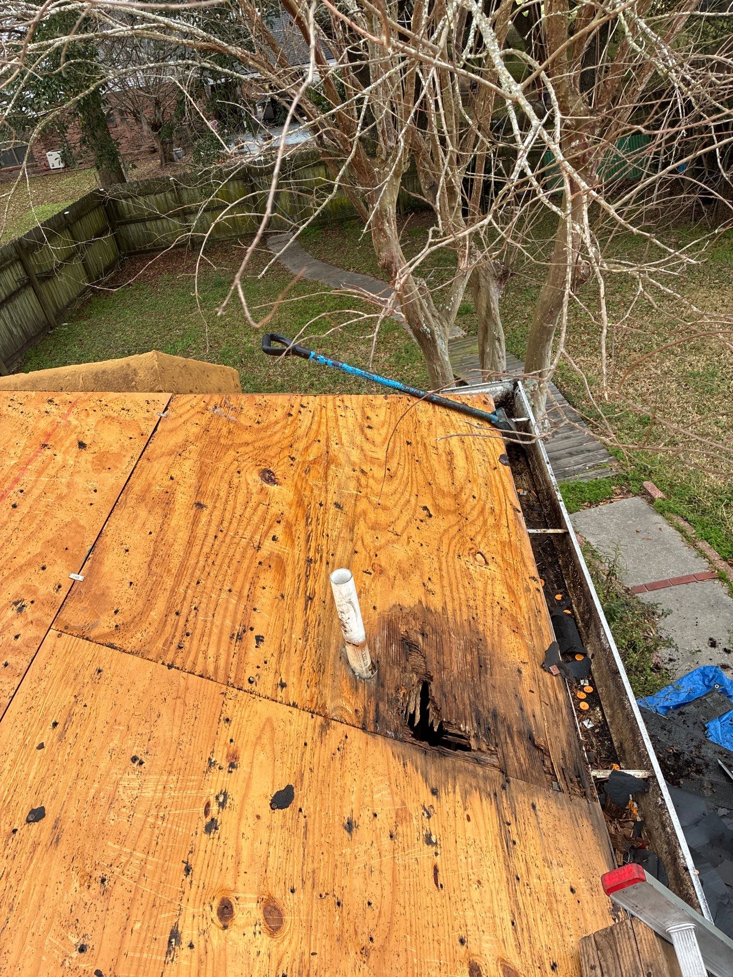 Residential Roofing Installation using Certainteed Landmark Driftwood by Top Team Roofing & Construction