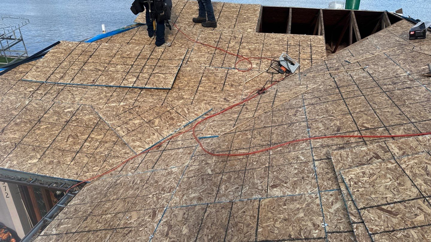 Roof Replacement using CertainTeed Landmark by 180 Contractors
