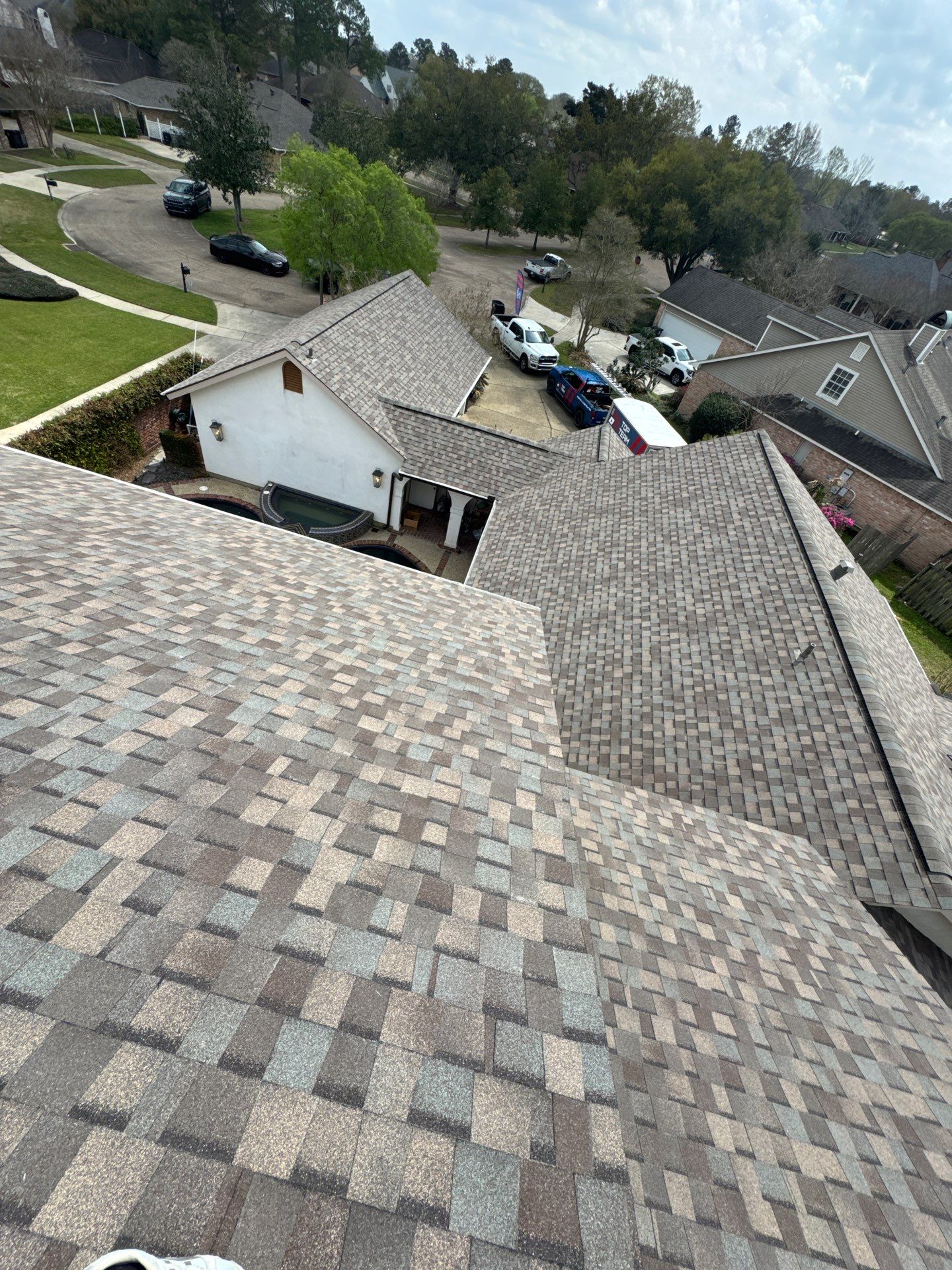 Atlas Pinnacle Pristine Majestic Shake by Top Team Roofing & Construction