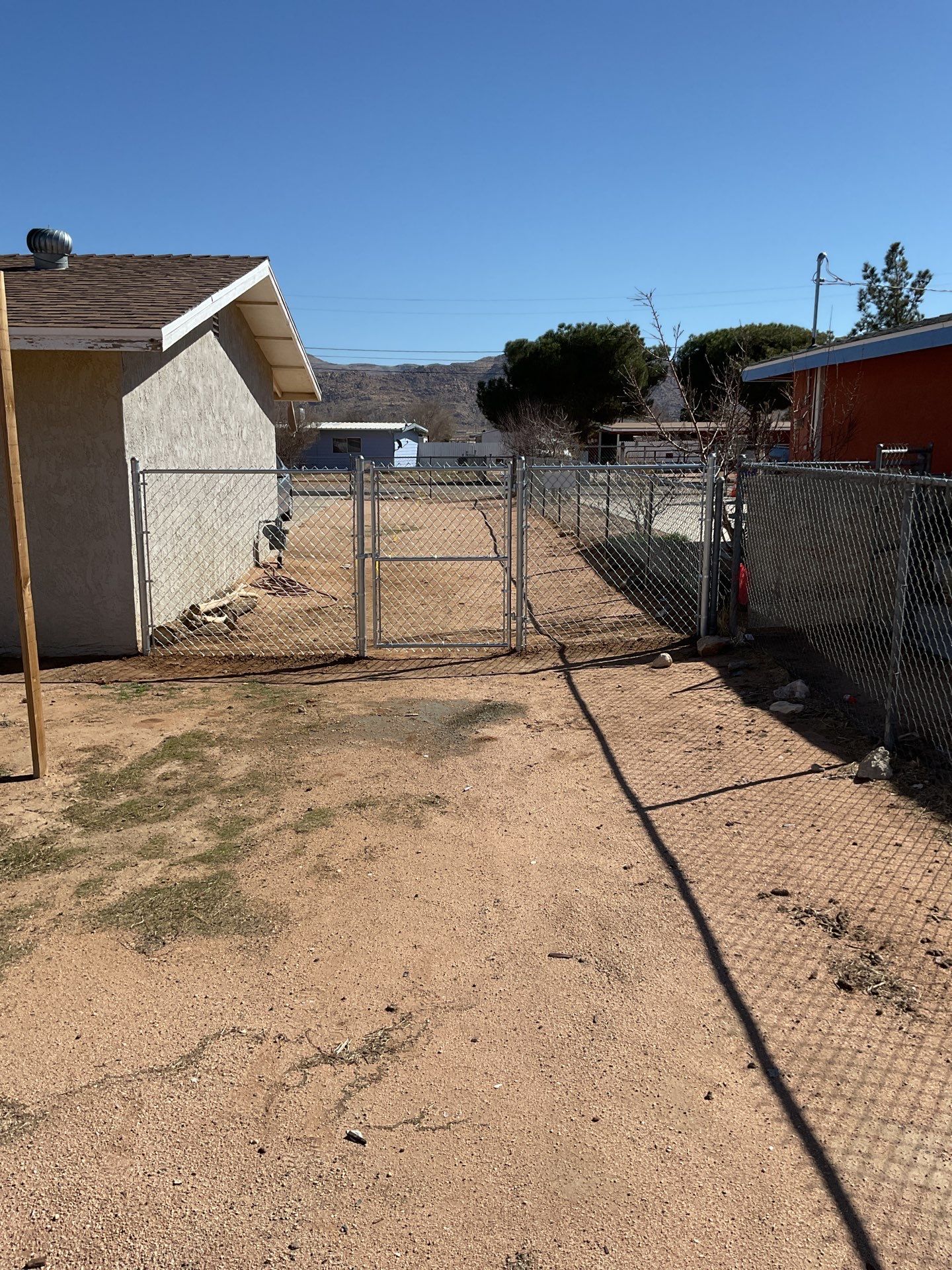 Fence Installation using chain -link by Fence Guys Inc. 