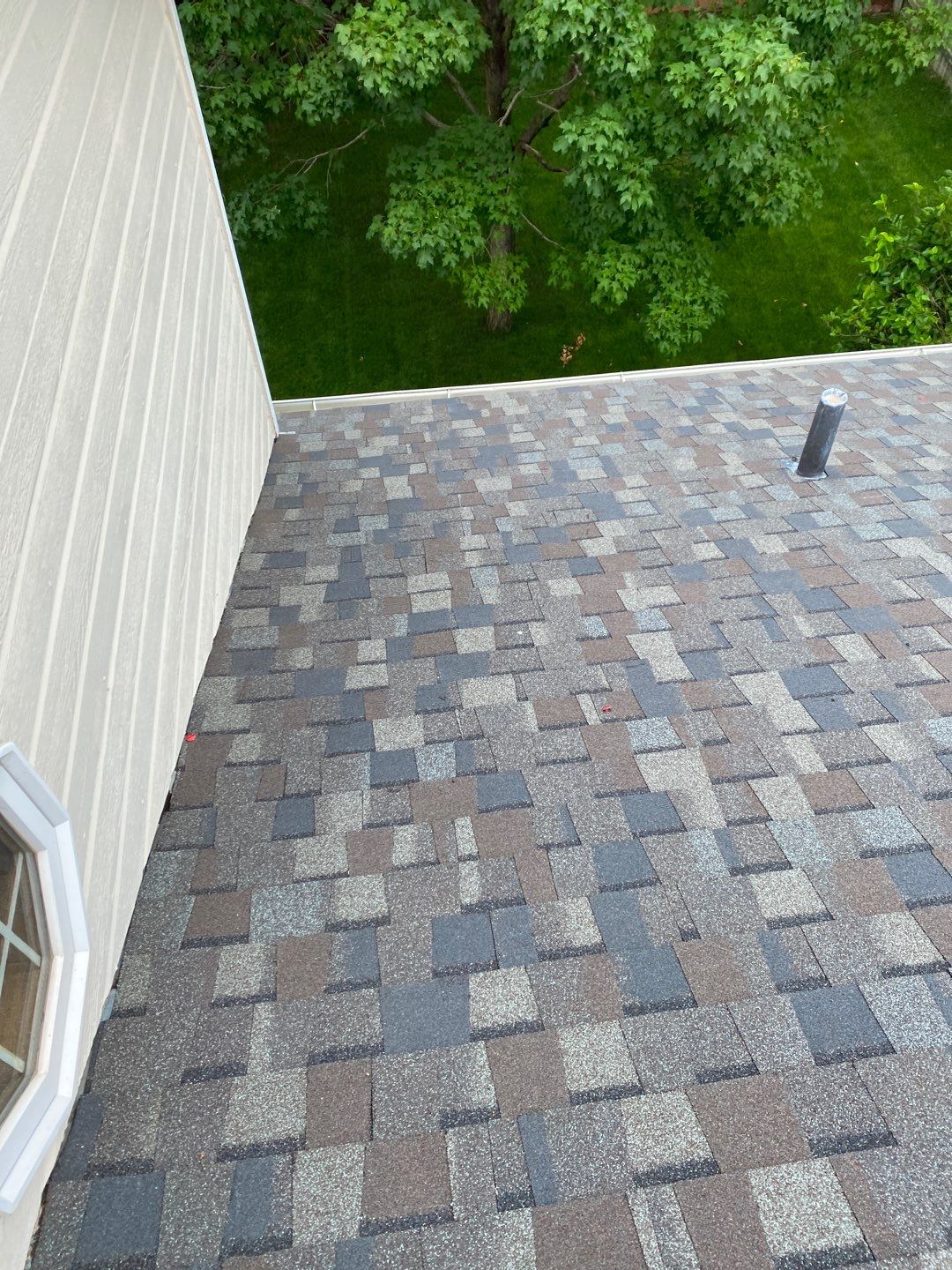 Weathered Wood by White Castle Roofing