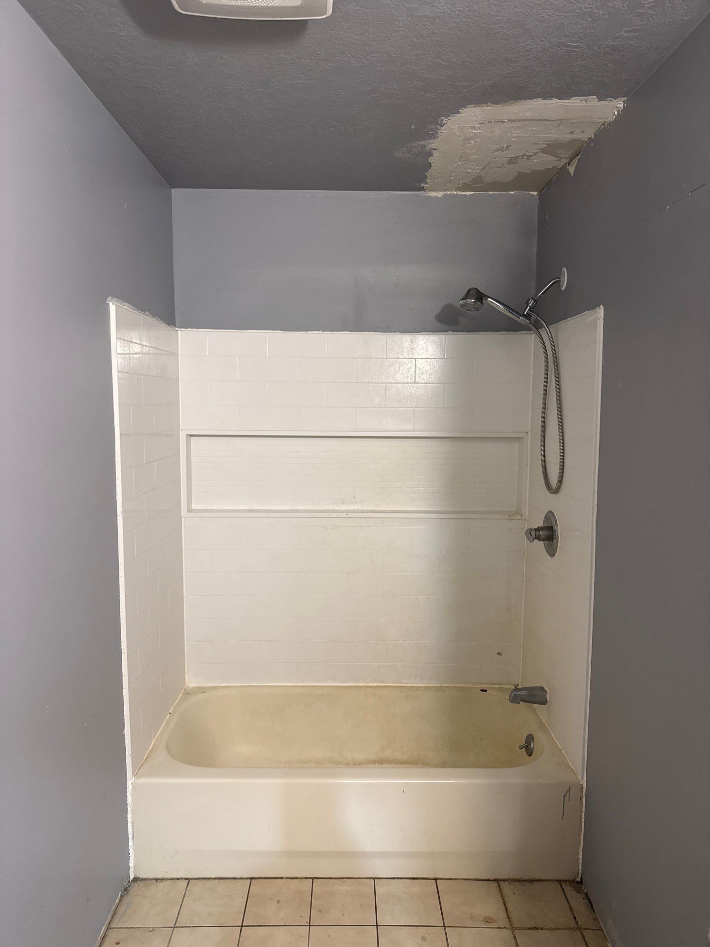 Bath Remodel in Elmira by Rainbow Seamless Systems