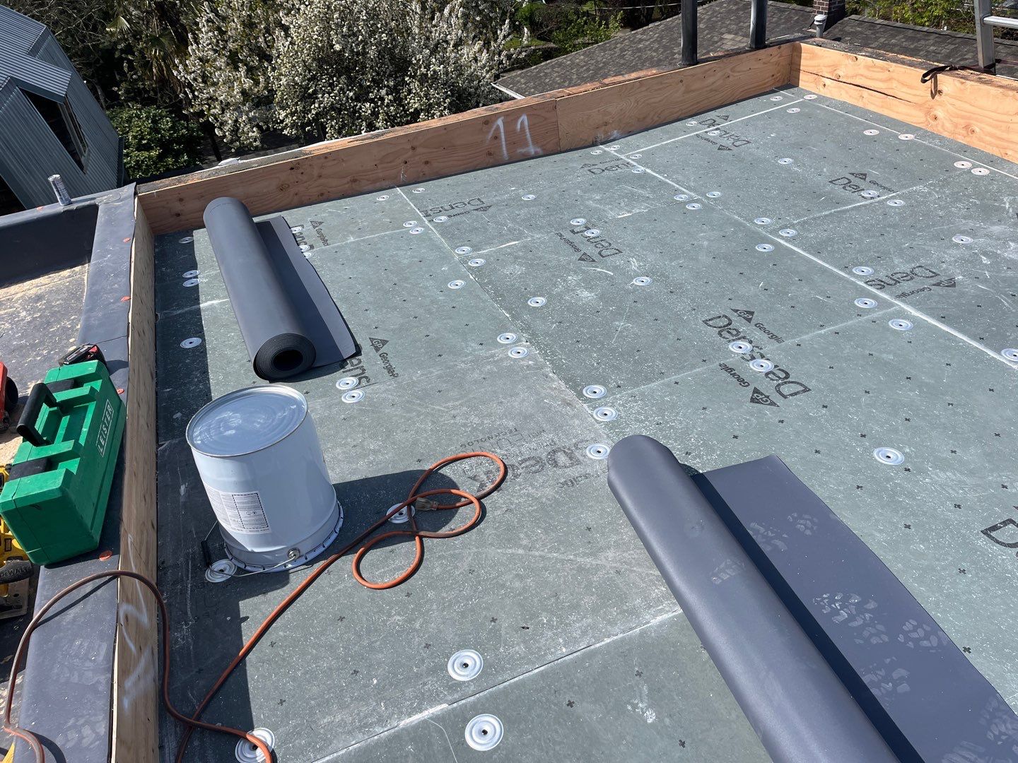 Rooftop Deck using IPE and PVC in Seattle by RoofSmart