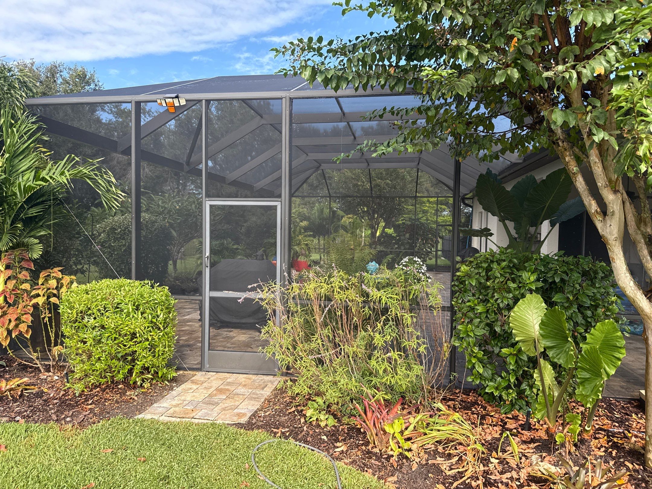 Pool Cage Cleaning | Rye Wilderness, Bradenton FL by Sunshine AquaWash