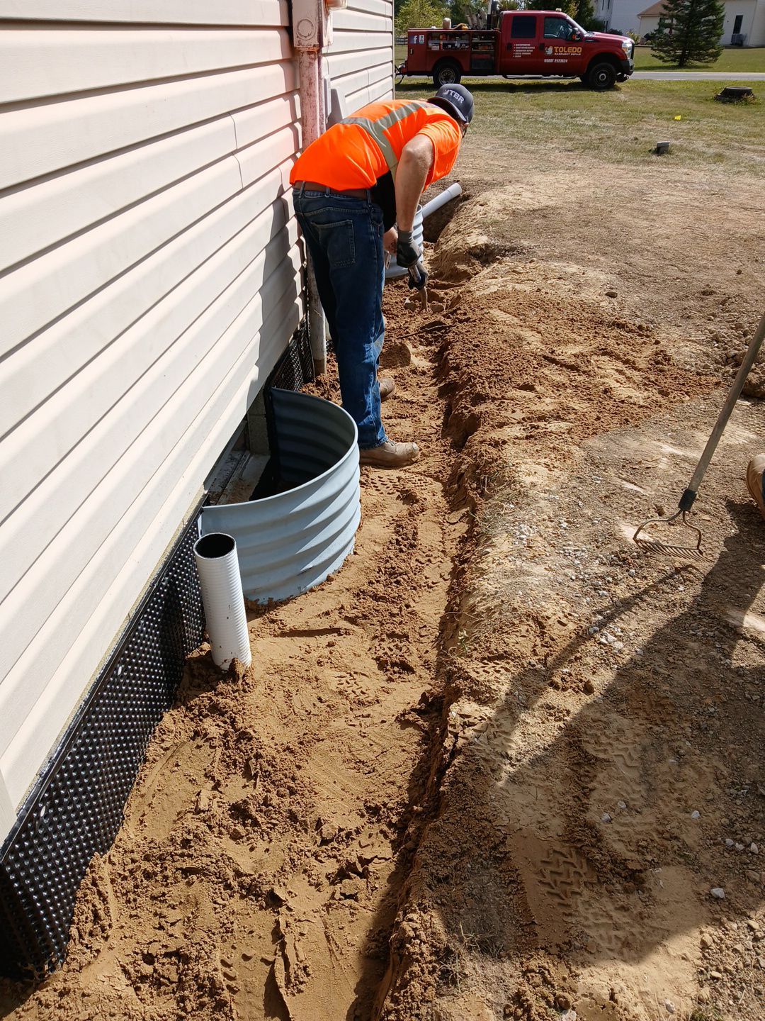 Exterior Waterproofing & Embedded Fiber Reinforcements by Toledo Basement Repair
