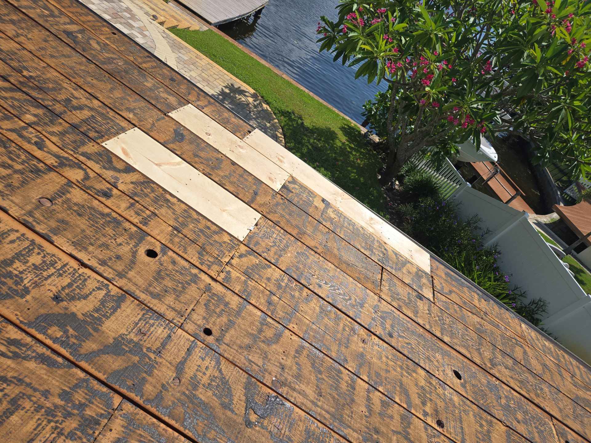 Project in St. Petersburg 33704 by Mitchell Roofing Company LLC 