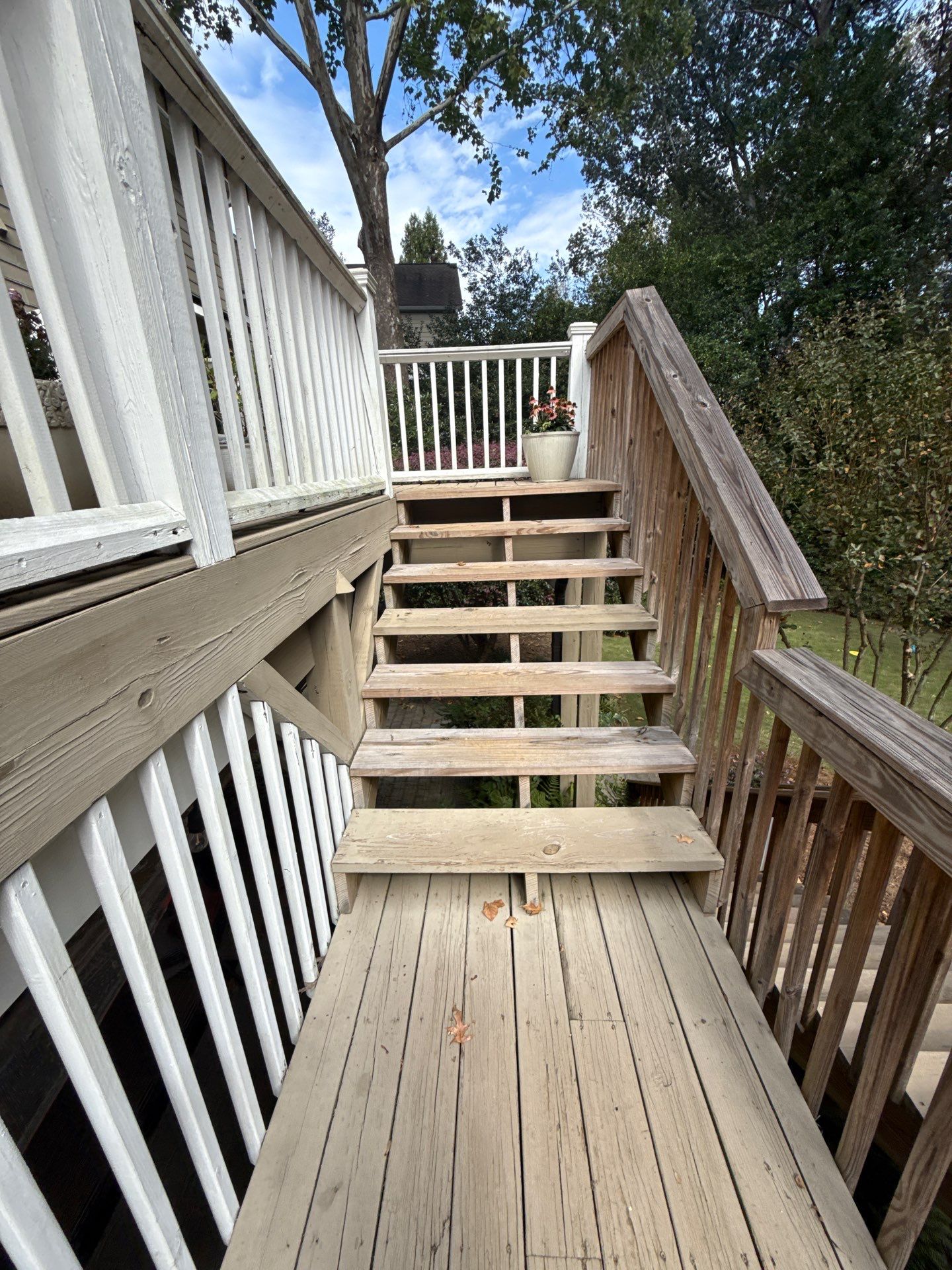 Deck Resurface and Screened-In Porch Build with Timbertech LED Lantern Post Cap Lights by Nelson Exteriors