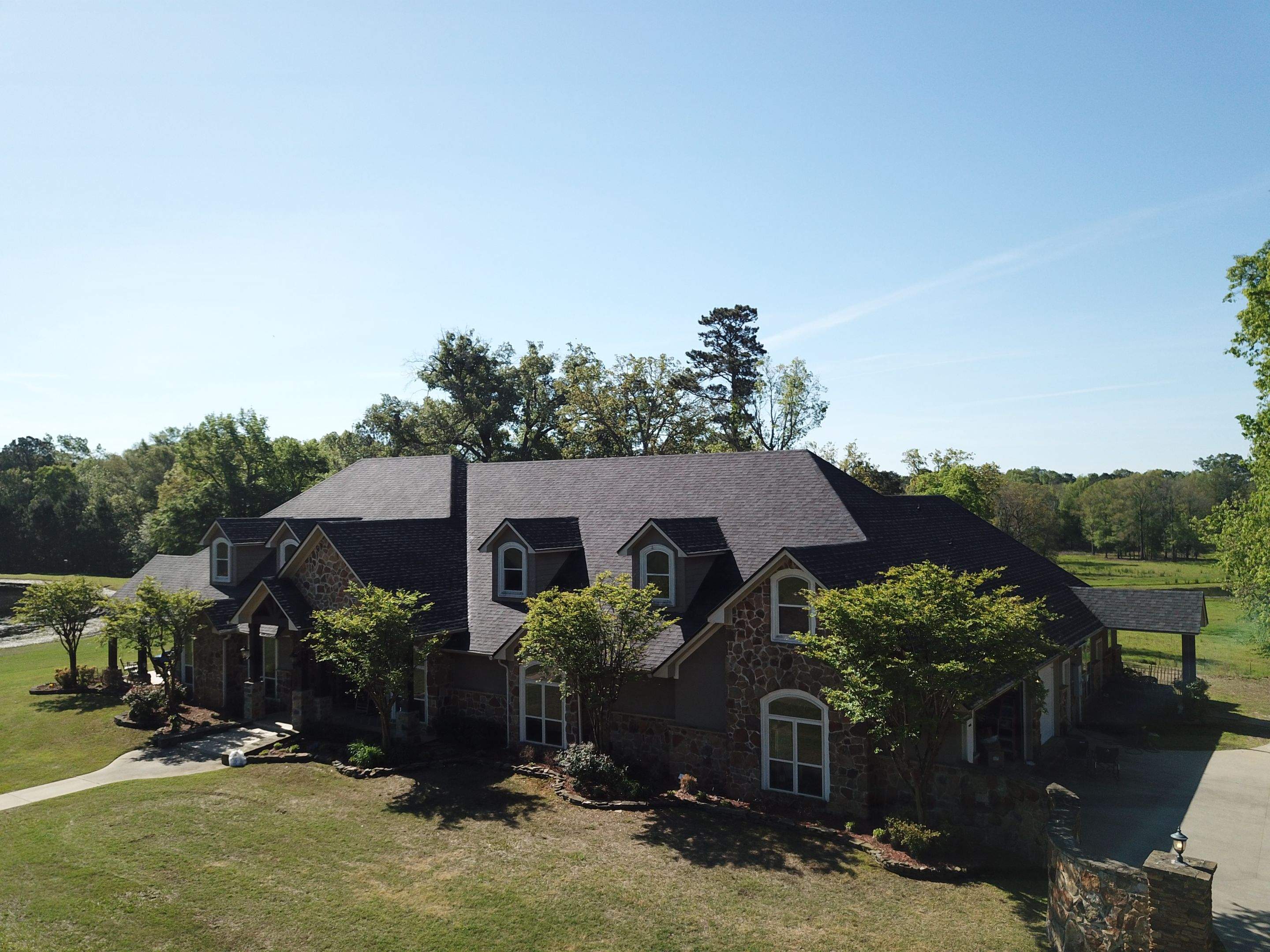 Residential Roofing Installation using Malarkey Architectural Vista Shingles by Hostetler Roofing