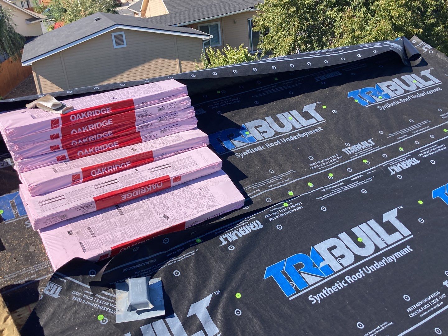 Single family home in Star, ID. gets a new Owens Corning Oakridge Roof by ID Roofing LLC