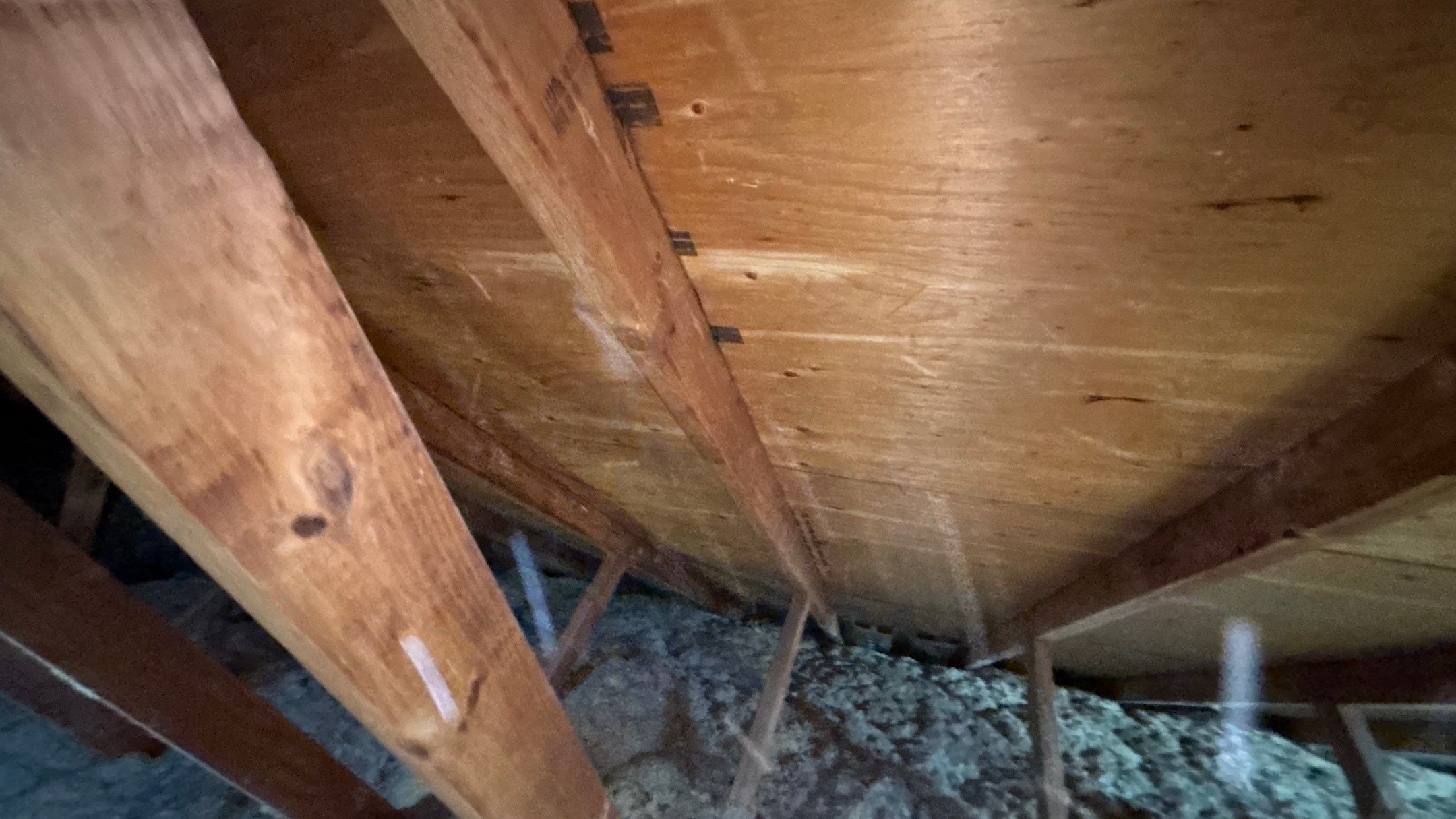 Roof Replacement using Owens Corning Sand Castle and Siding Replacement using Odyssey Plus D4" Wood Grain by 180 Contractors