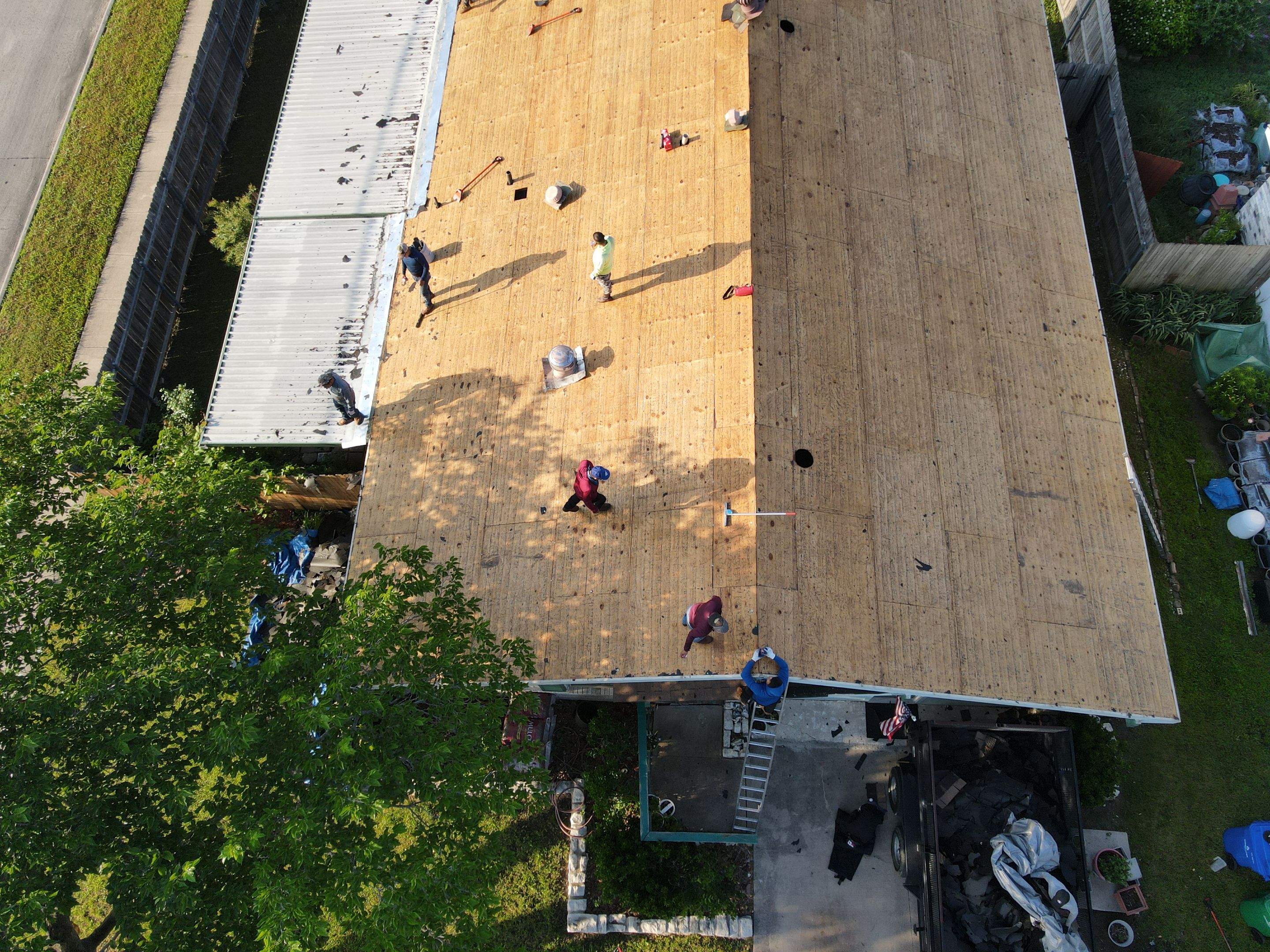 Residential Roofing Installation using Atlas Pinnacle by Lighthouse Contractors