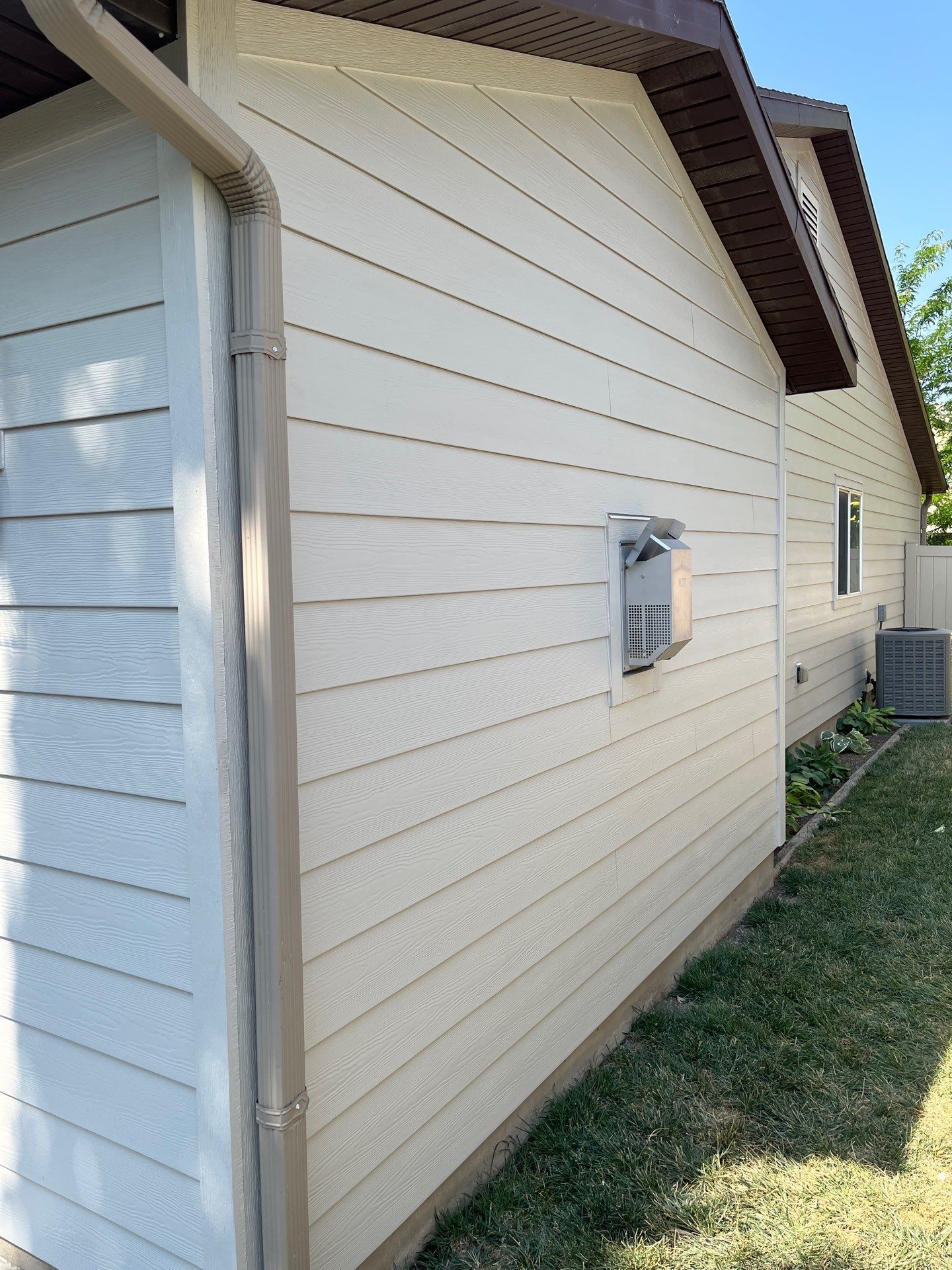 North Salt Lake | Unified Hardie Transformation | Cobble Stone by Ideal Siding Utah
