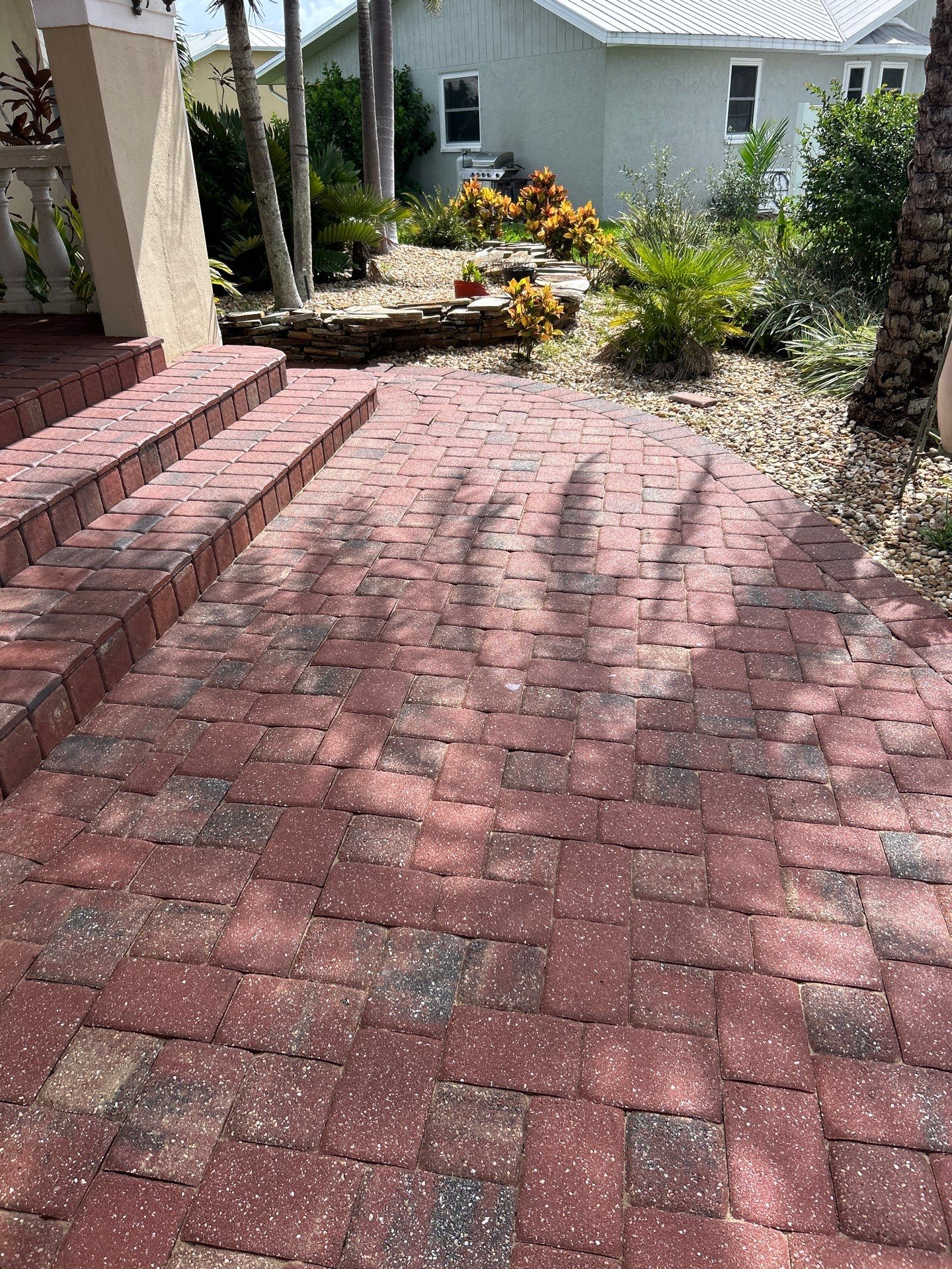 Driveway Cleaning, Sanding & Sealing by Wizard Wash