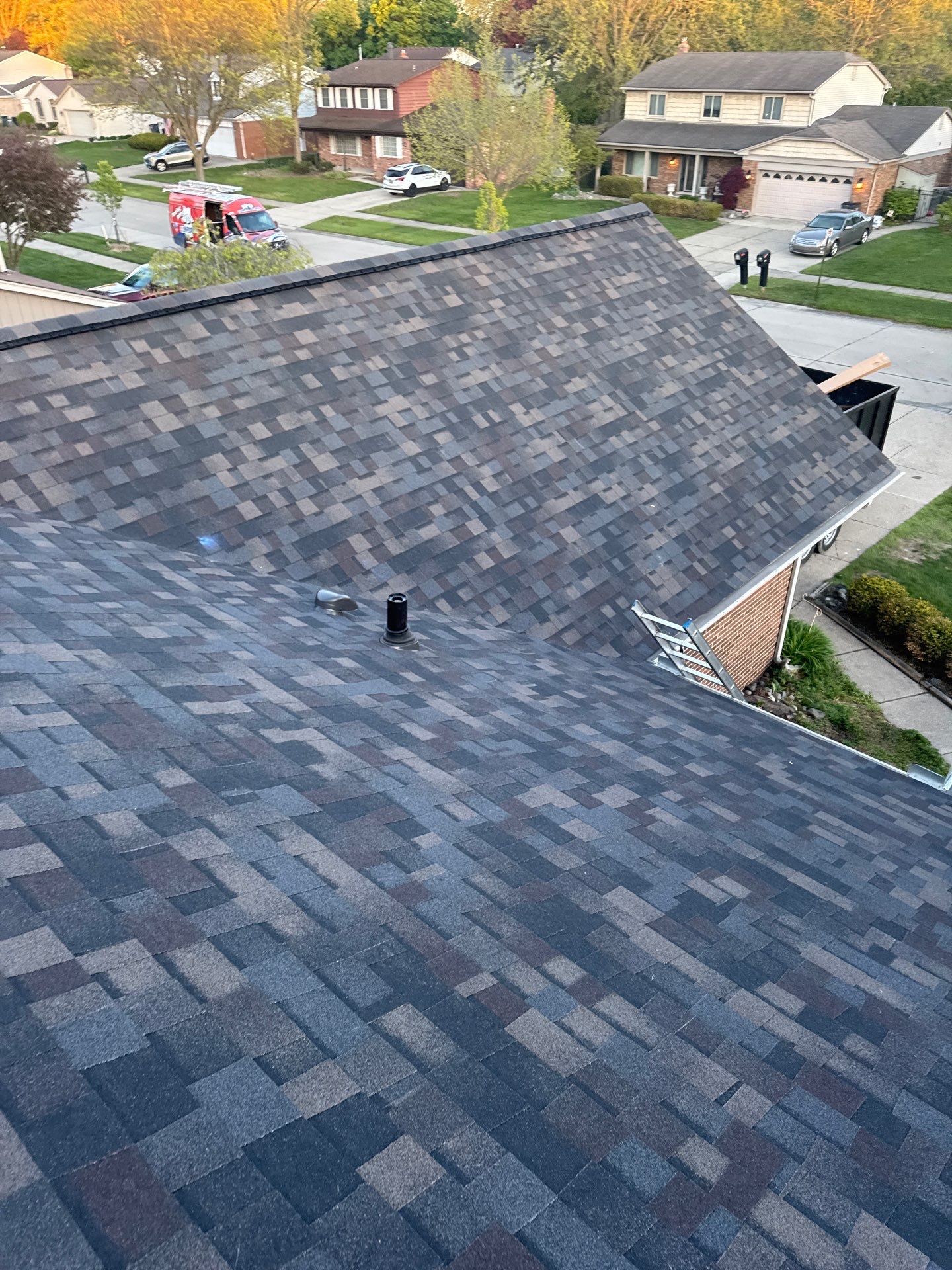 Roof Replacement using Owens Corning Duration by 180 Contractors