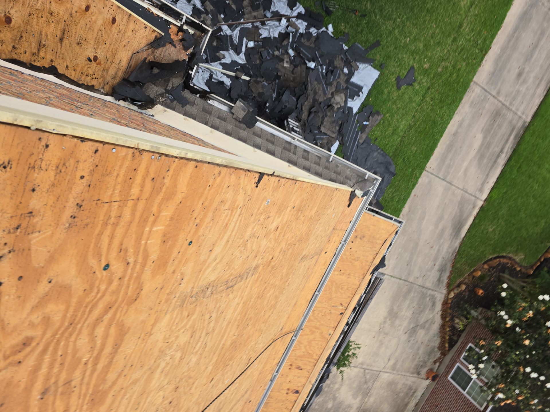 Roof Replacement Pasadena by Roof Repair Company