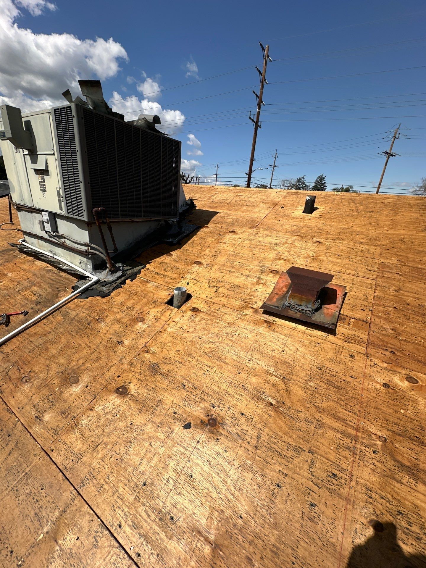 Roof Replacement - Burbank, CA 91505 by Epic Roof Replacement