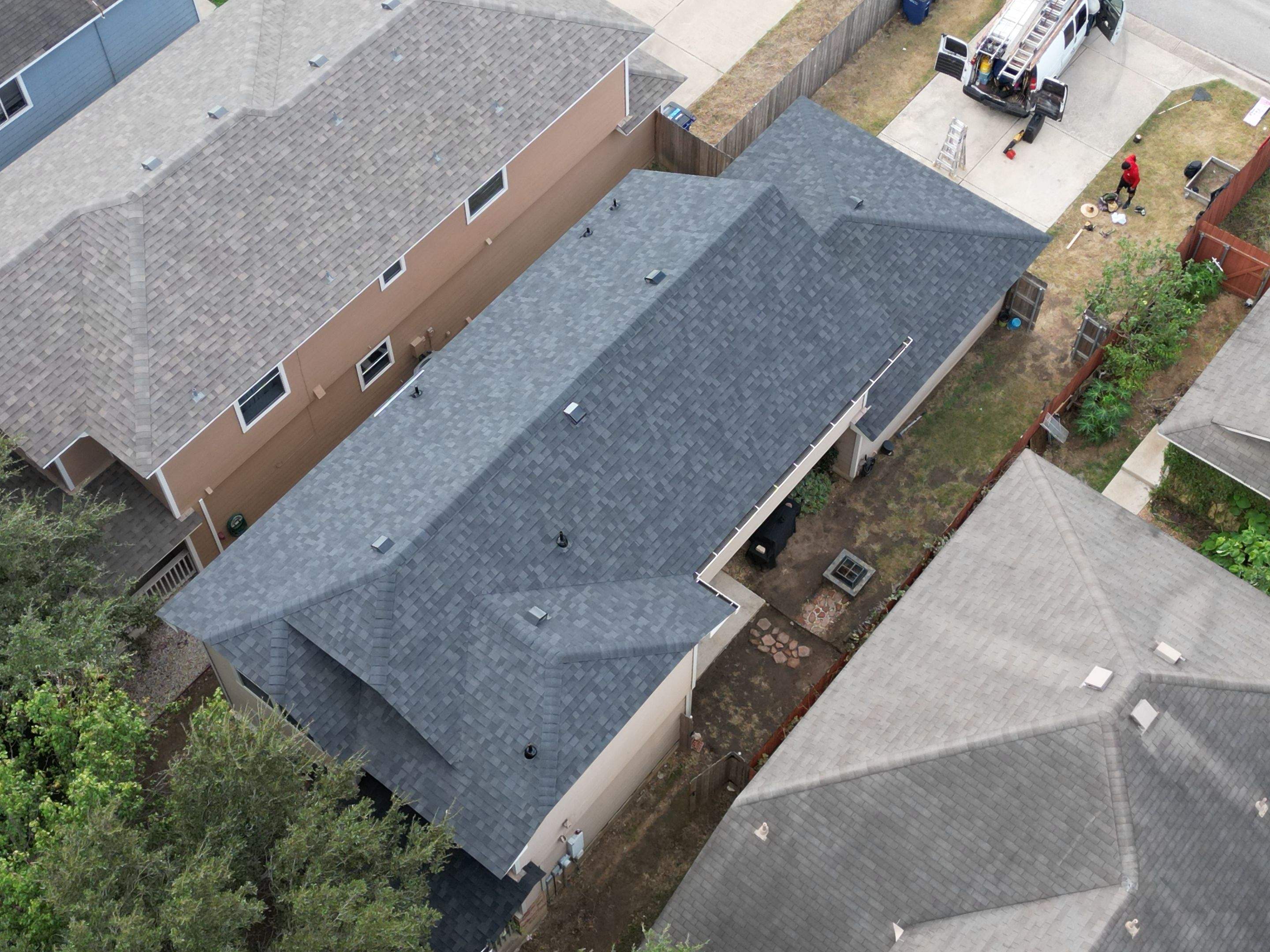 Onyx Black - TruDefinition Duration by RoofsOnly.com