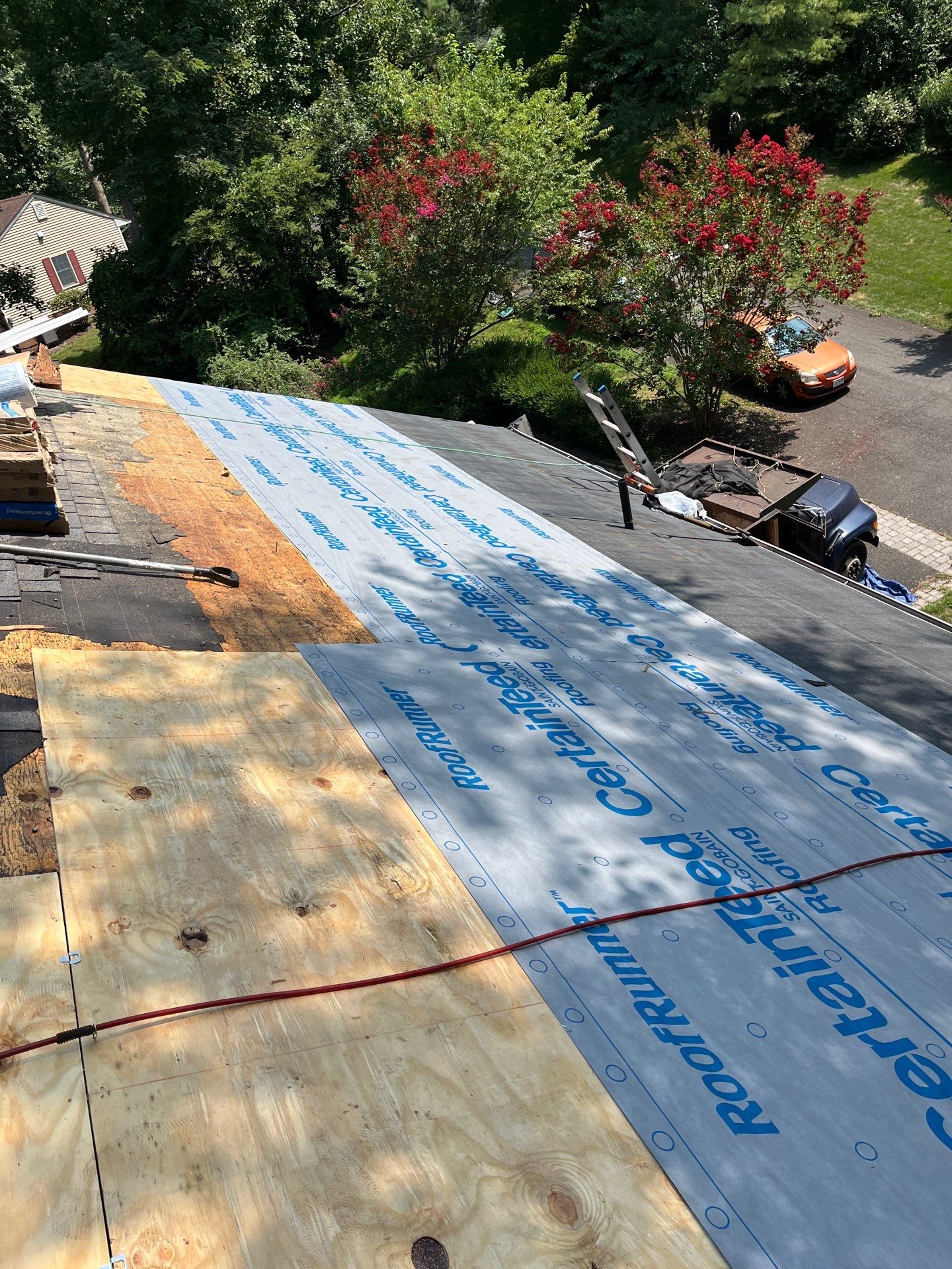 Oakton: Residential Roof Replacement with CertainTeed Landmark Designer Shingles in Pewter by RM Banning, Inc.