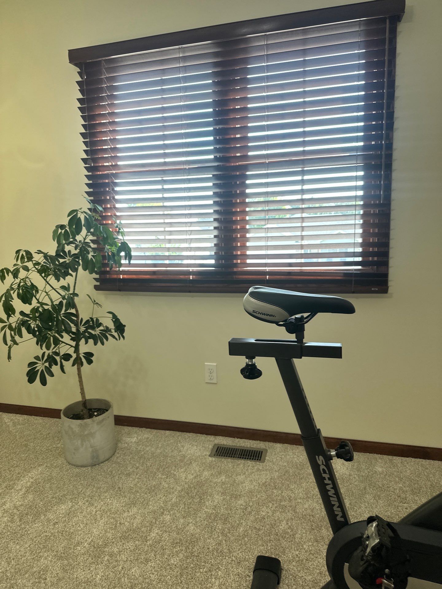 Lincoln Home Office Renovation with Custom Blinds and Trim by CompanyCam Sales Demo