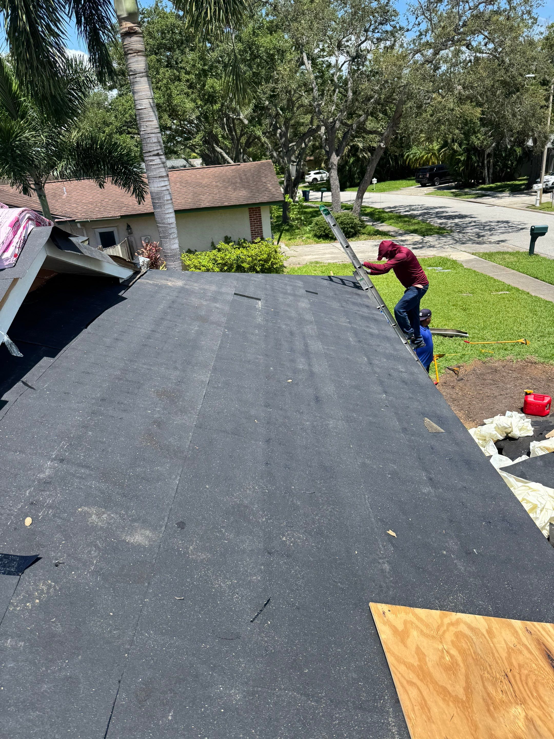 Project in Pinellas Park 33781 by Mitchell Roofing Company LLC 