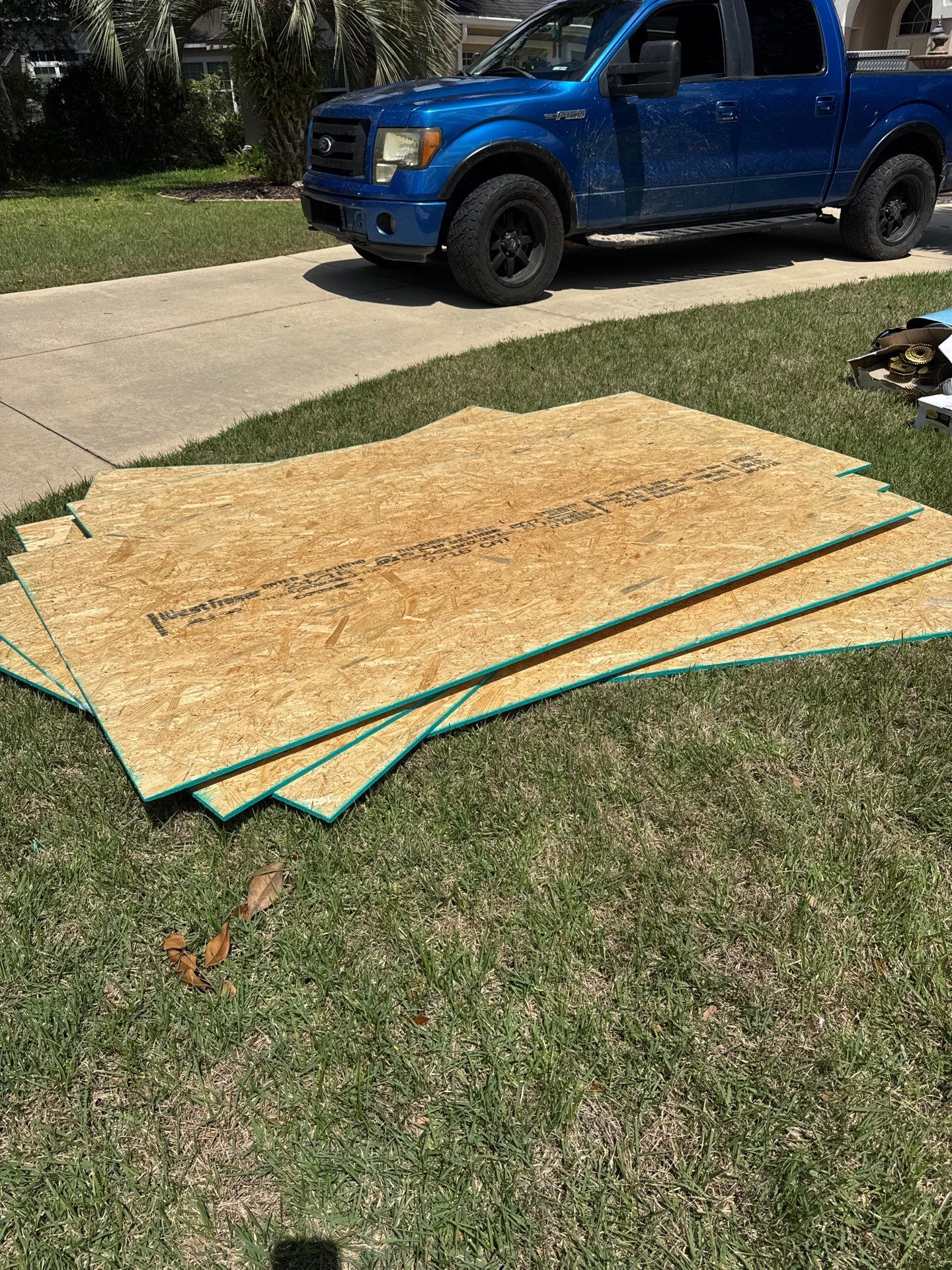 Avenue Roofing featured photo.