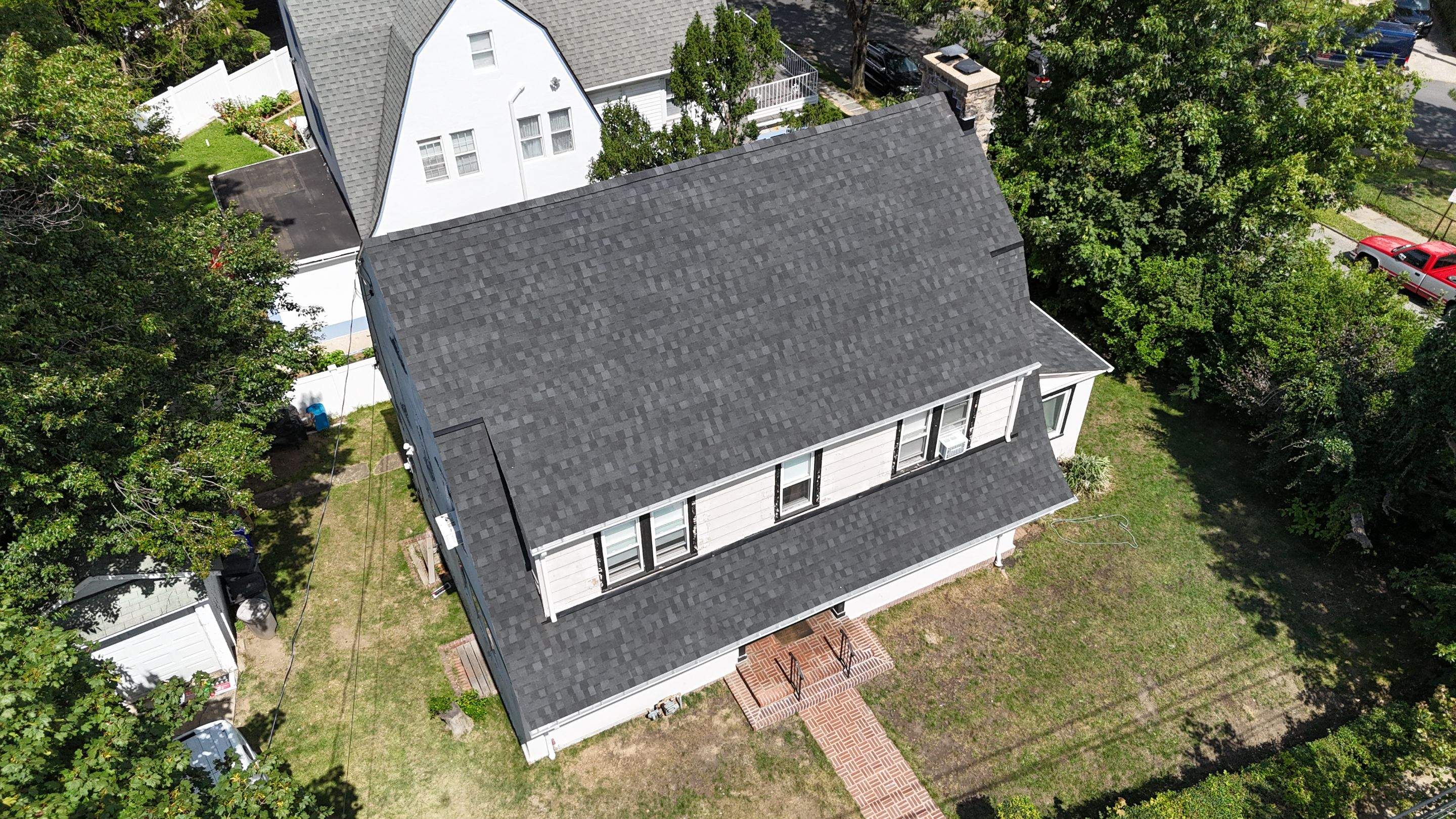 Project in Mount Vernon by The Energy Efficient Roofer & George's Seamless Gutters