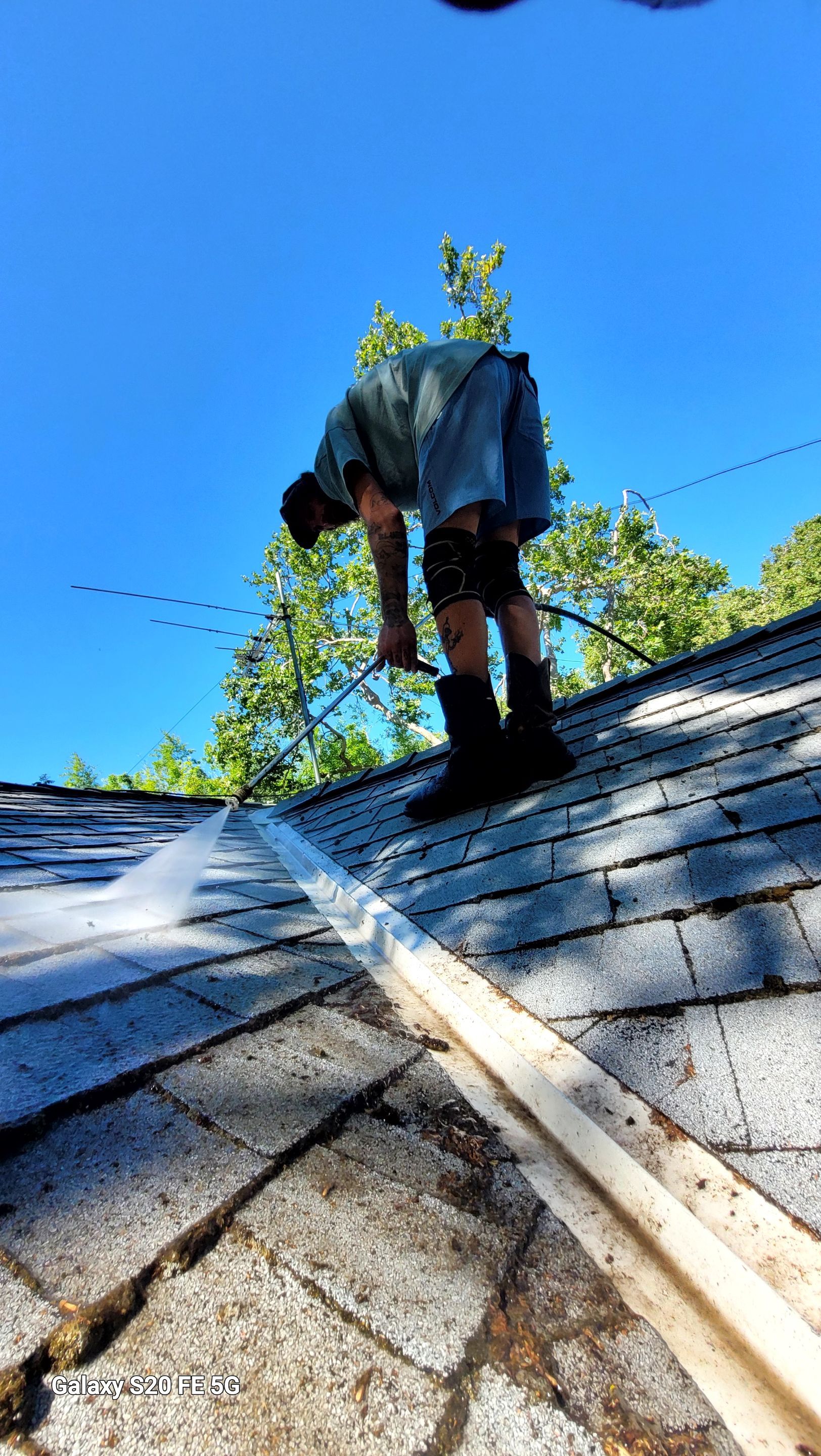 Roof Restore using Pressure Washer by Byers Enterprises 