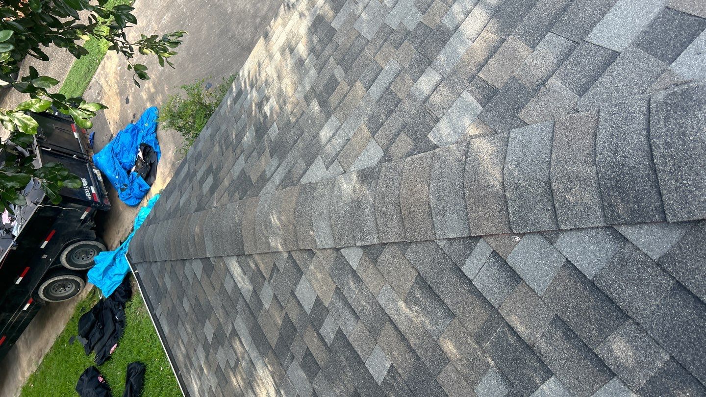 Williamsburg Gray - Owens Corning TruDefinition Duration by RoofsOnly.com