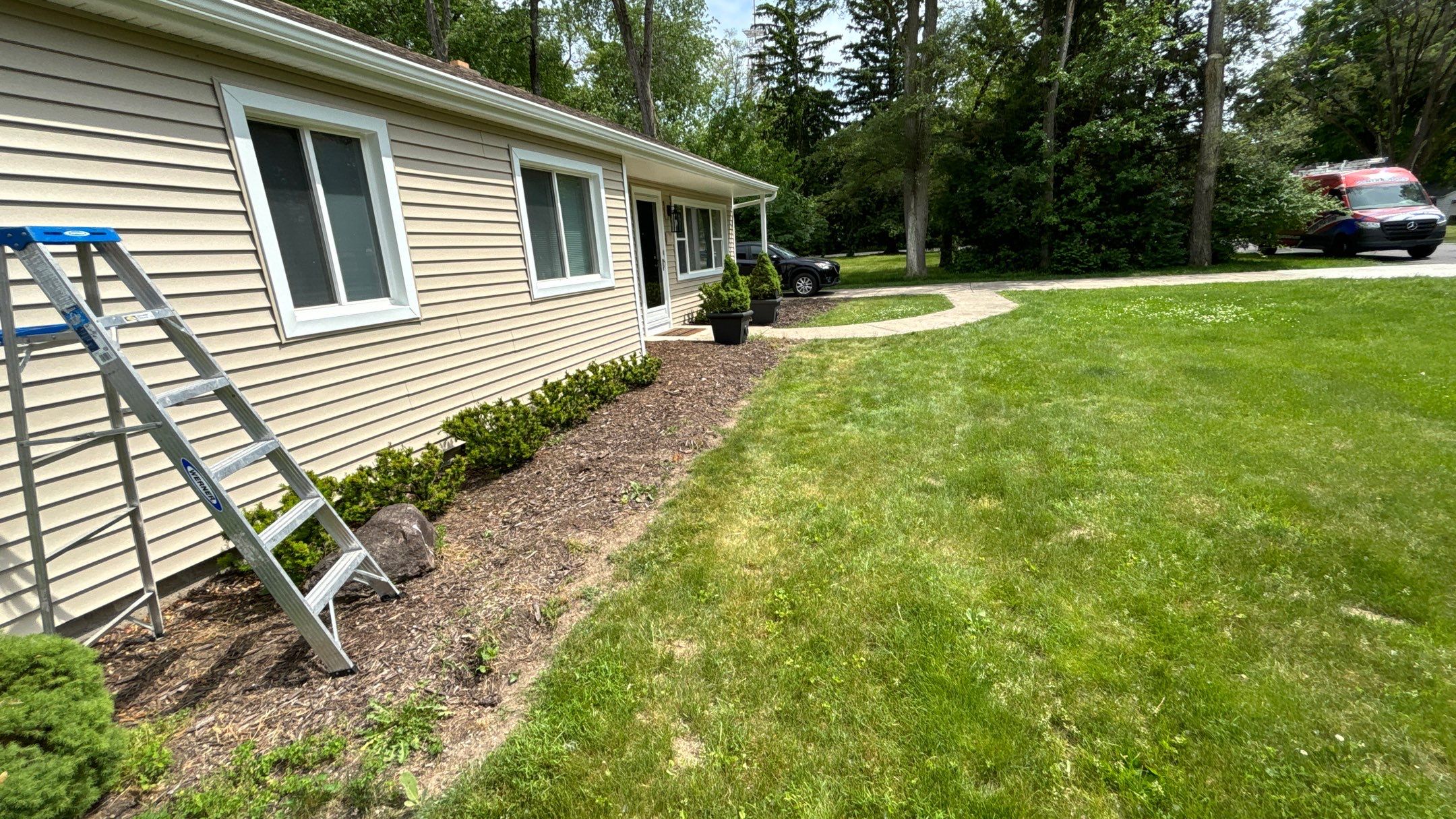 Siding Replacement using Certainteed Classic Restoration D4 by 180 Contractors