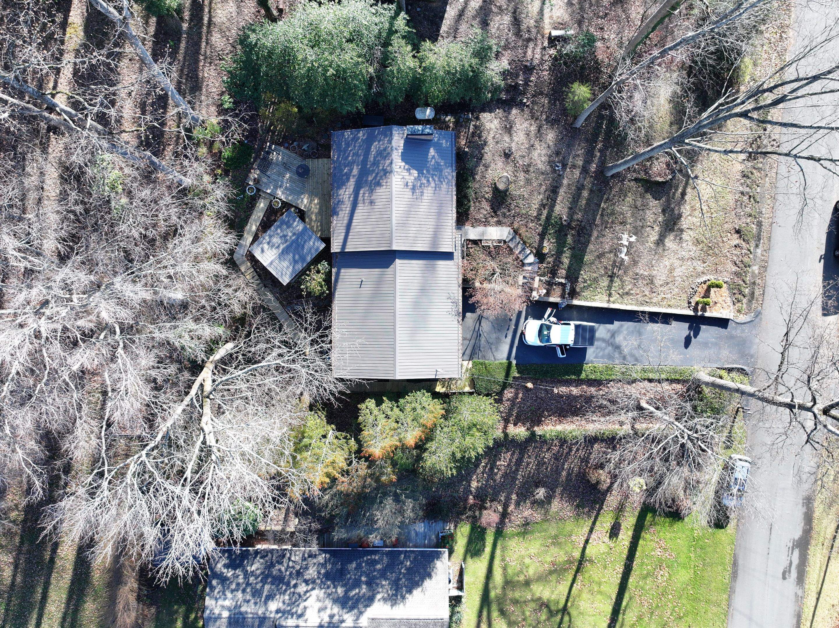 Long Residence by Omnia Roofing