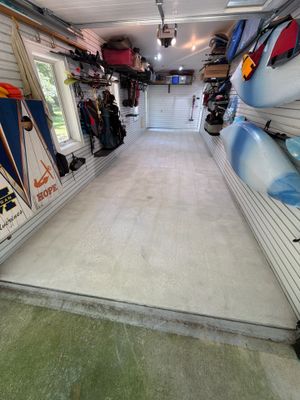 Residential Garage Epoxy Flake Floor Installation in Grand Haven
