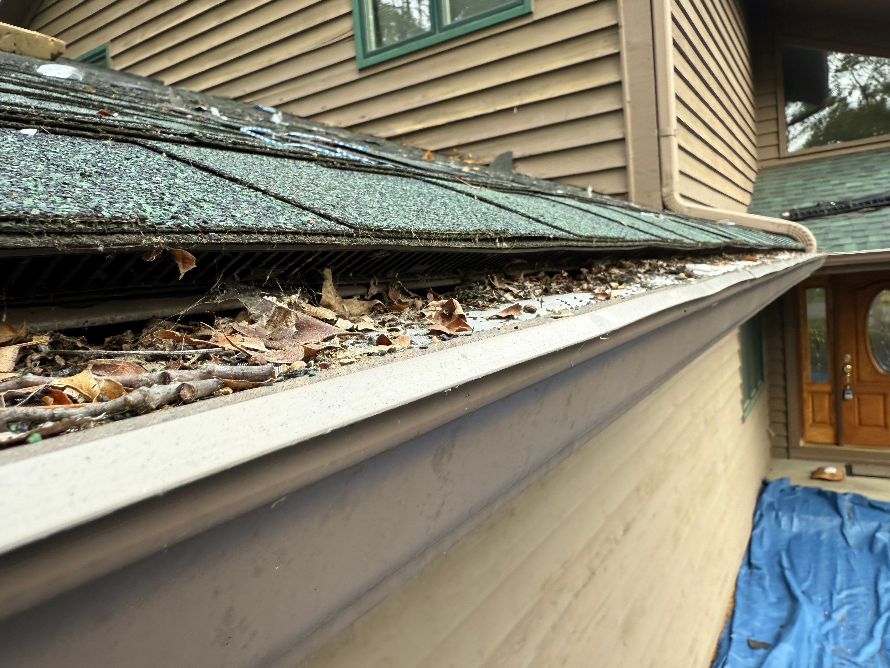 Roof & gutters by Optimal Home Improvement 