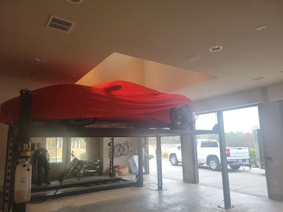 Dominion, San Antonio by TORO Garage Co