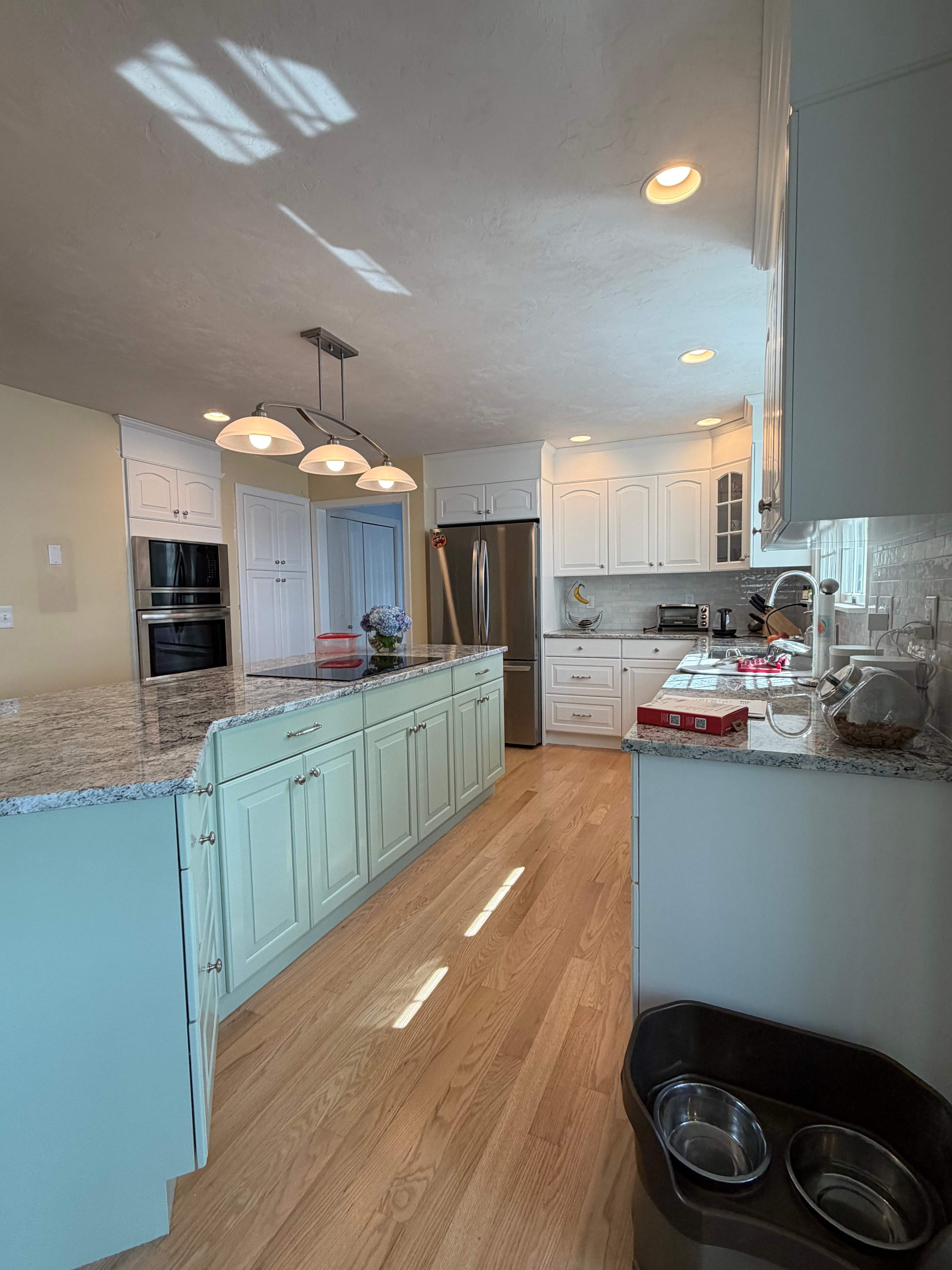 Cabinet Refinishing  by EXCELLENCE | CARTO