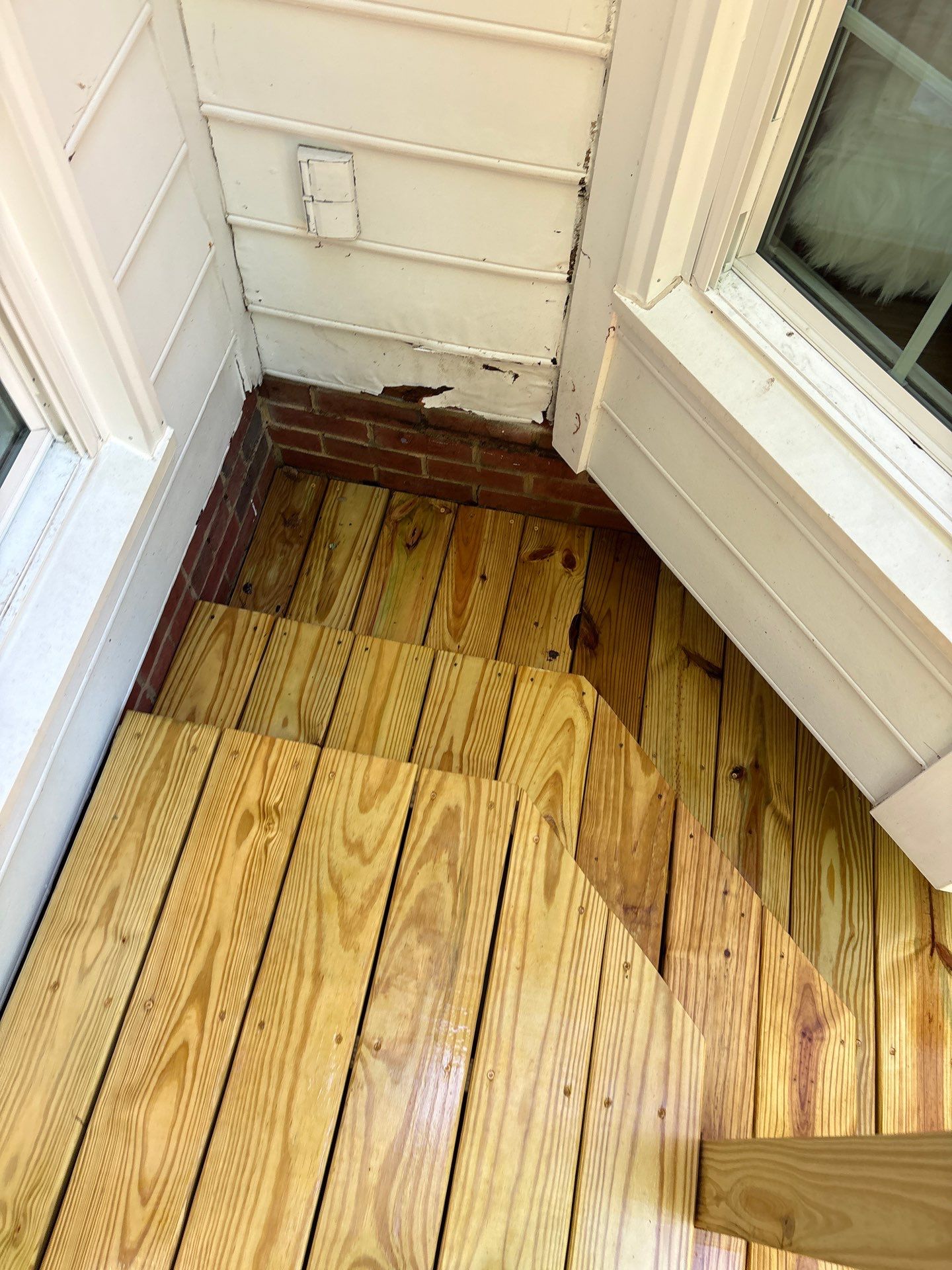 Deck using Wood Sealant by DuraSeal