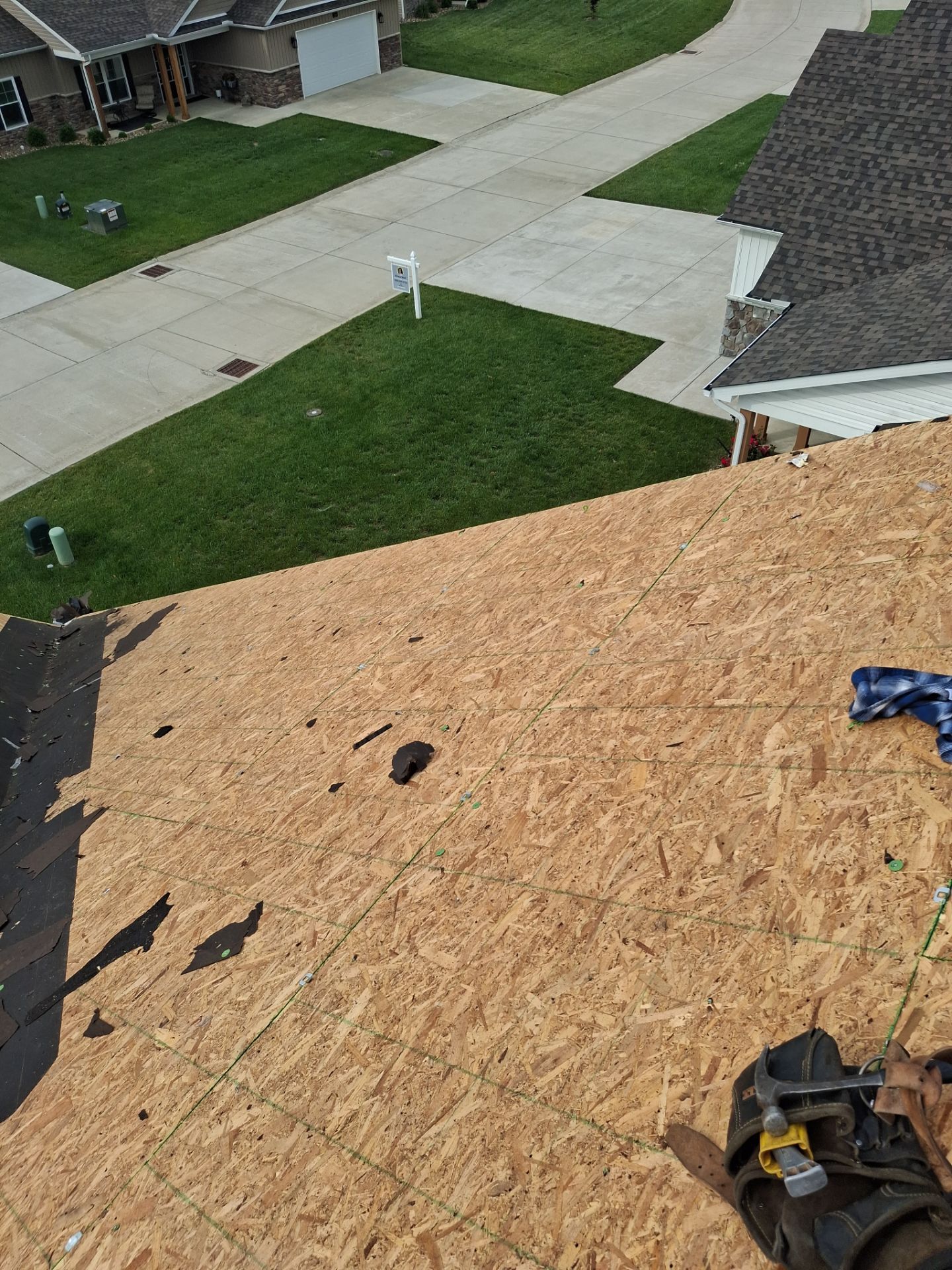Residential Roofing Installation using GAF Timberline HDZ Barkwood by Rainstoppers Roofing