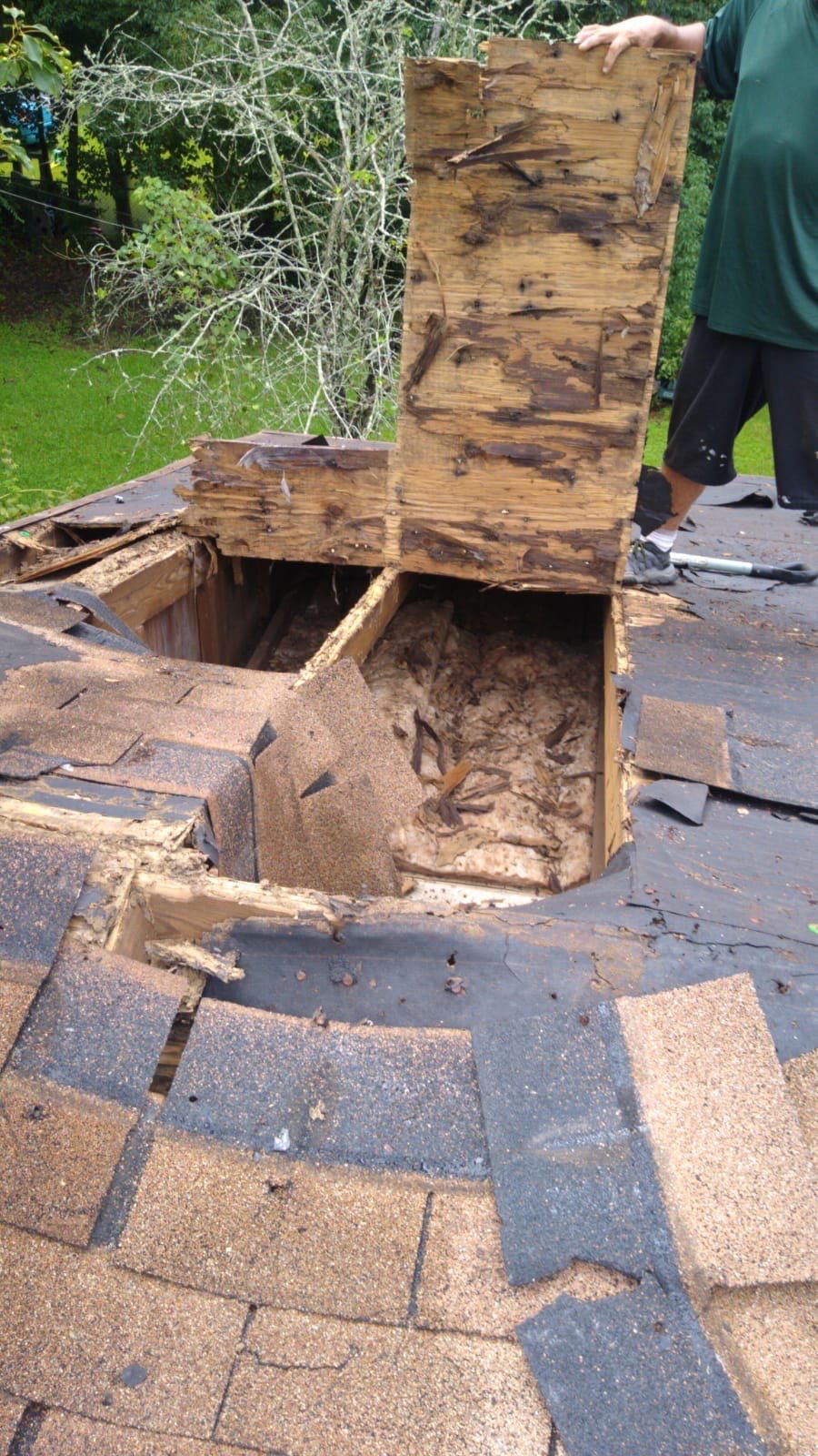 Residential Roofing Installation using Roof Replacement by American Roofing & Construction LLC
