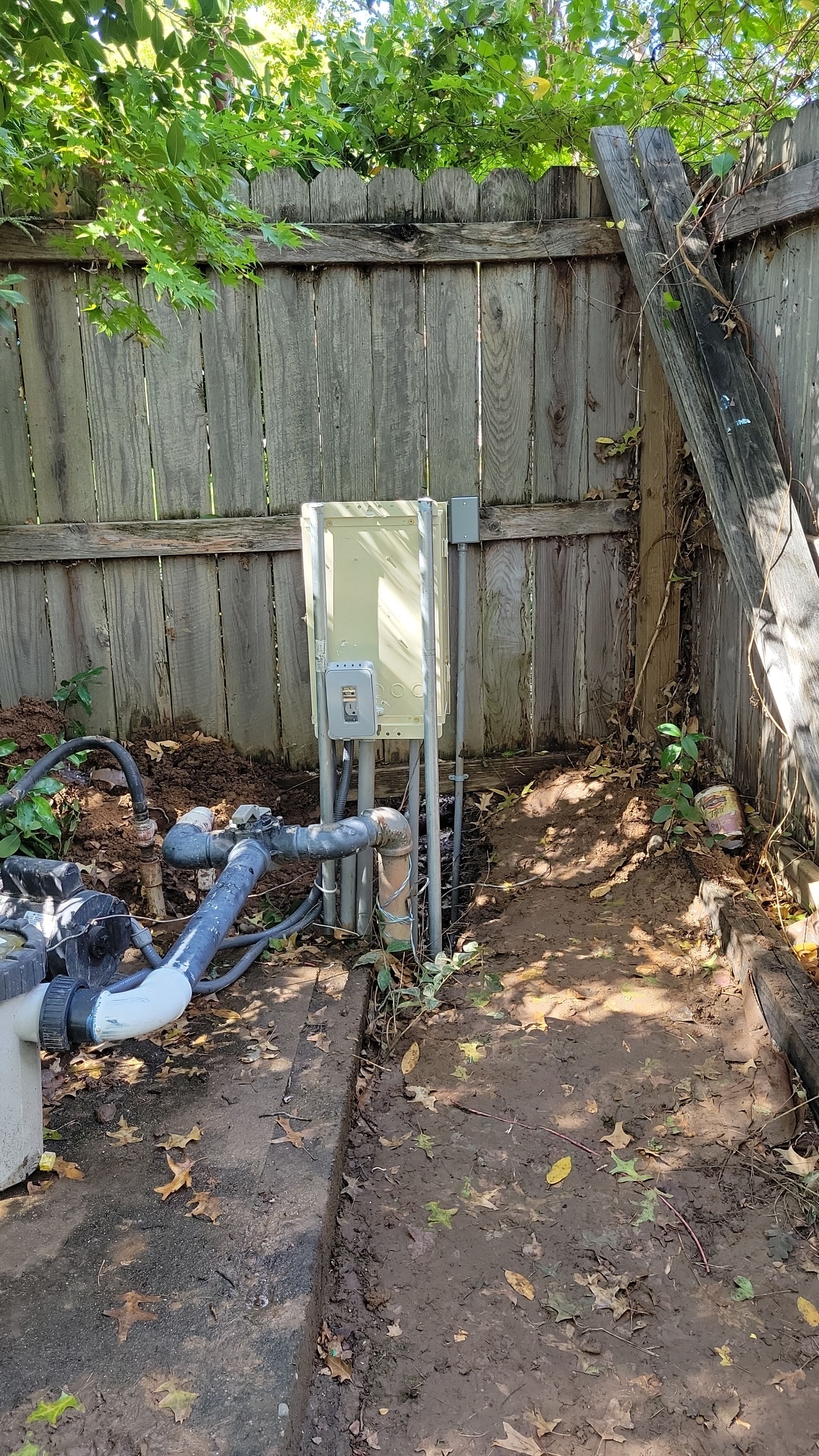 Pool sub panel replacement by Peach Electric Inc