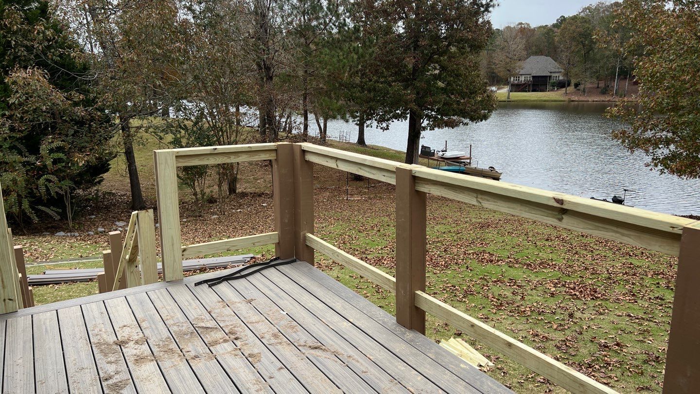 Timber Lake - Deck / Screened Porch by Pillar and Pine