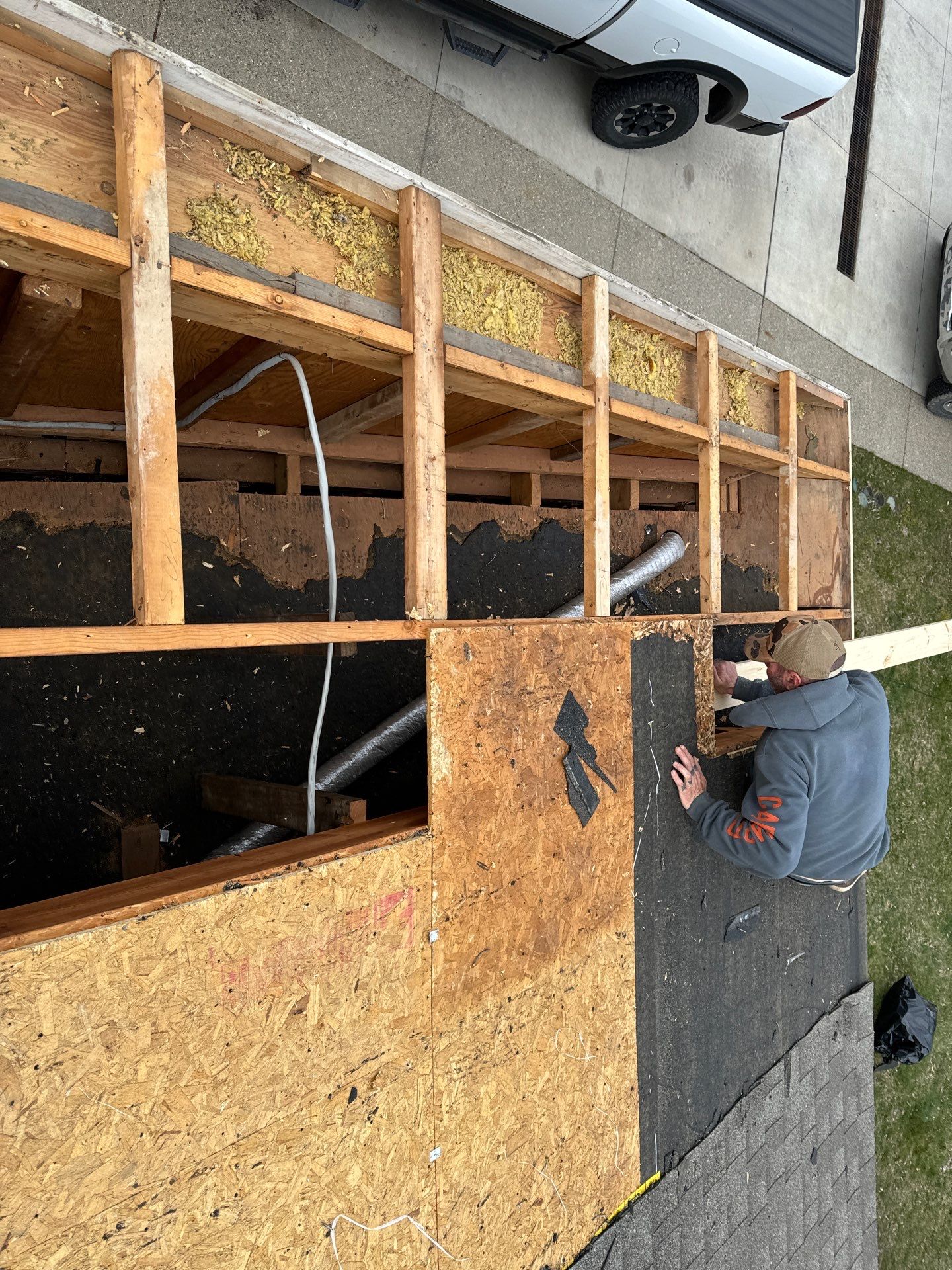 Roof Replacement using CertainTeed Landmark by 180 Contractors