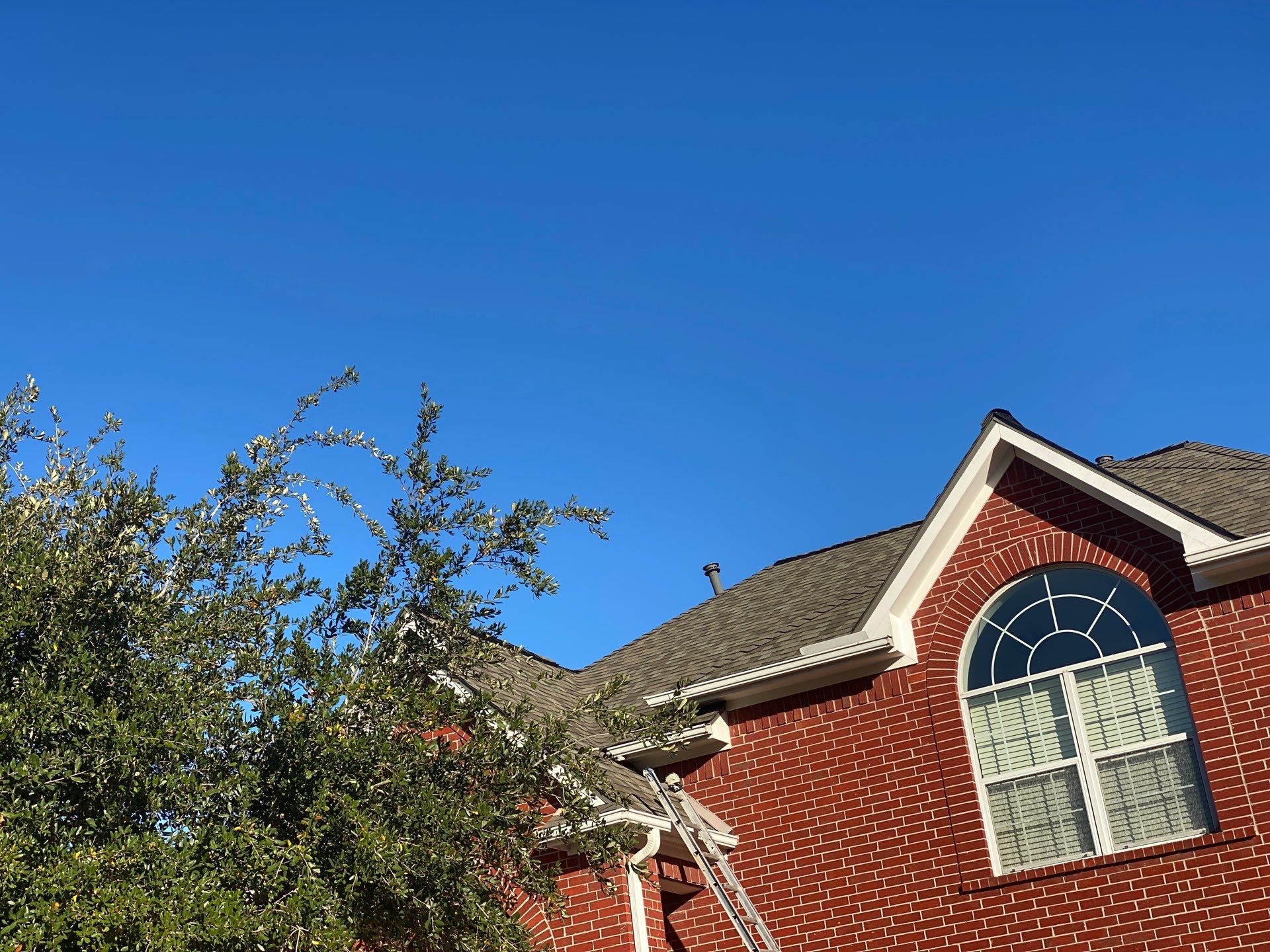 Residential Roofing Installation using Owen's Corning Duration (Lifetime) Shingles by Roof Repair Company