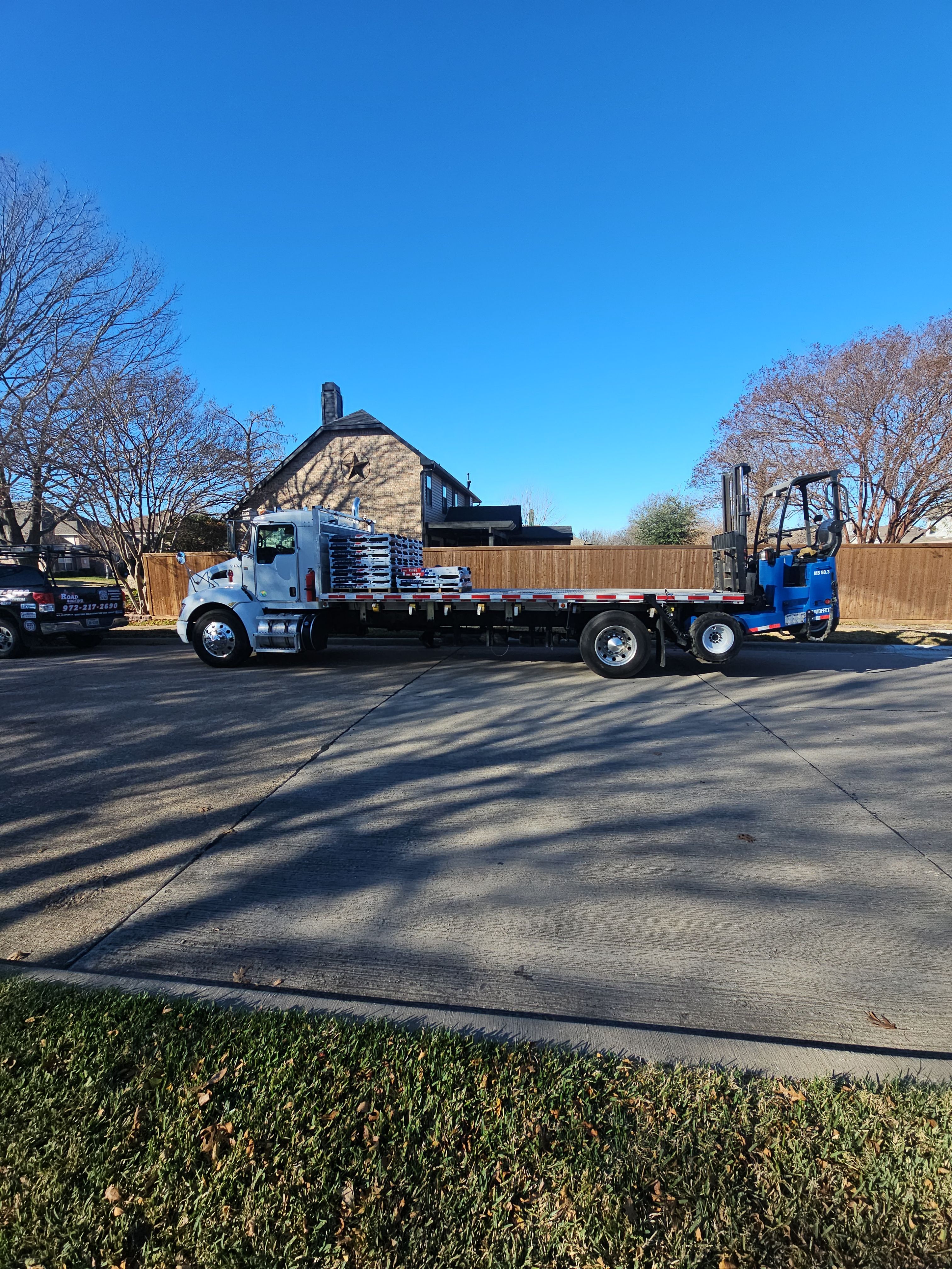 Roof Replacement en Rowlett TX, by road roofing llc