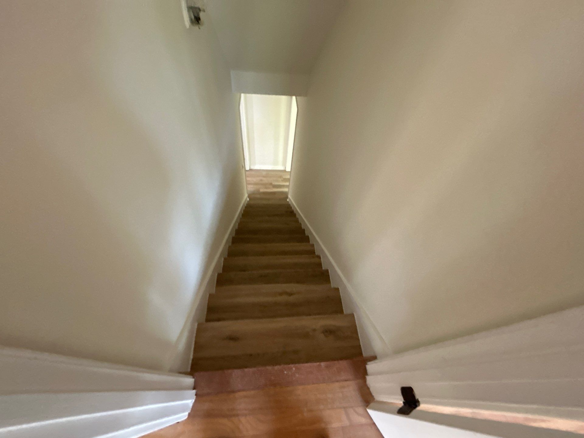 Whole-Home Renovation and Retaining Wall Restoration in Suwanee by RENOMAXIT, LLC