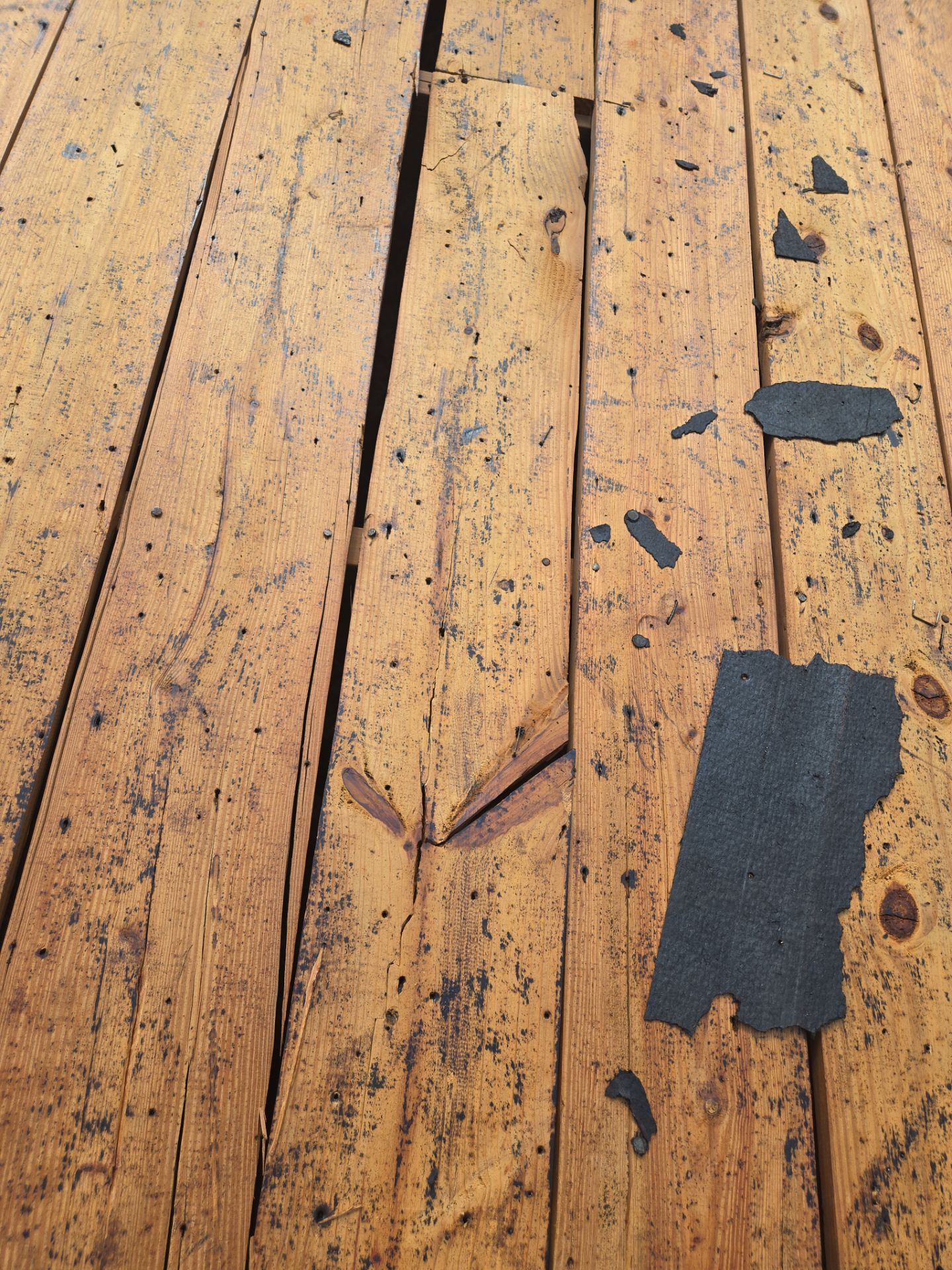 Project in St. Petersburg 33710 by Mitchell Roofing Company LLC 