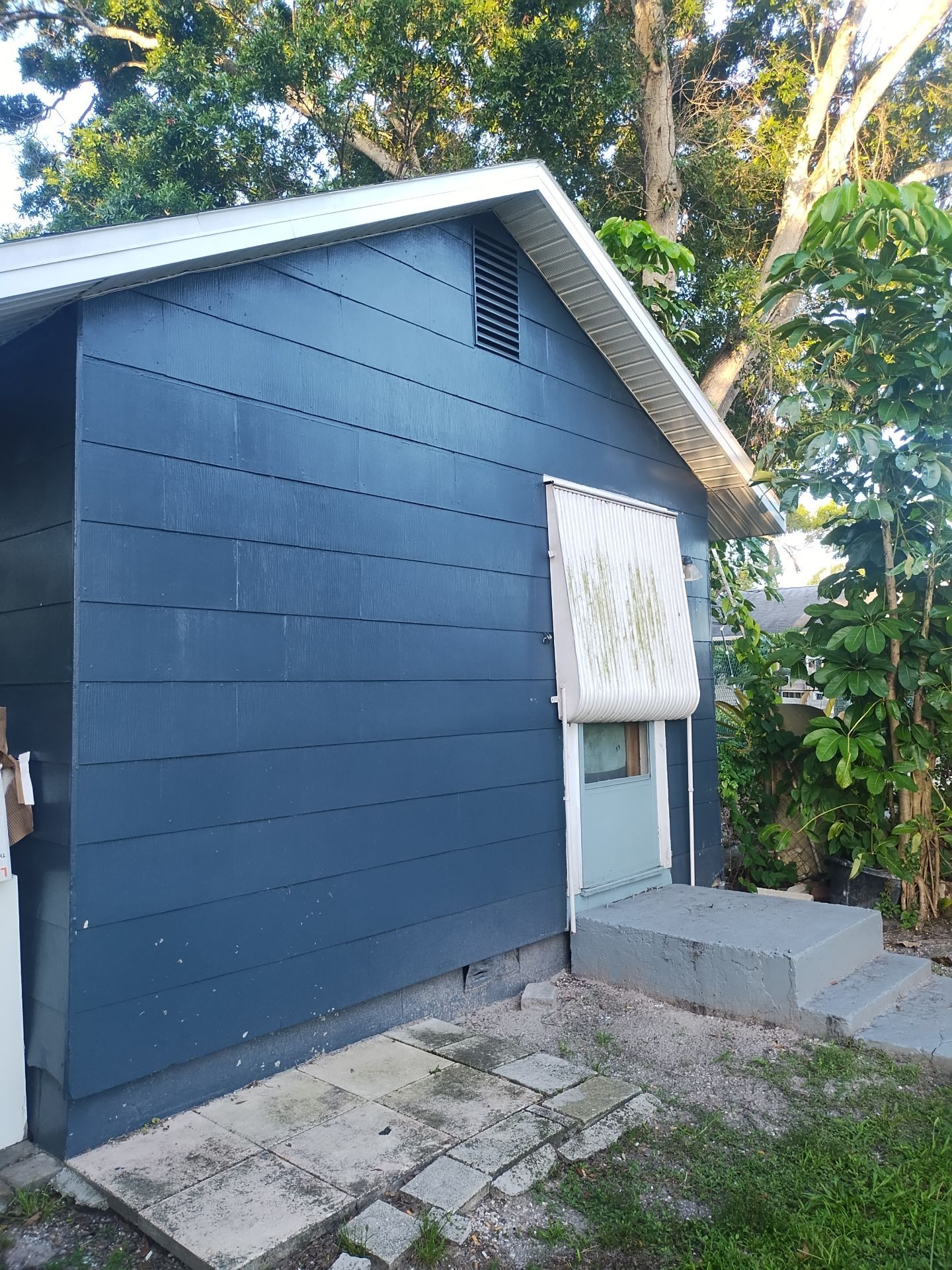 Project in St. Petersburg 33702 by Mitchell Roofing Company LLC 