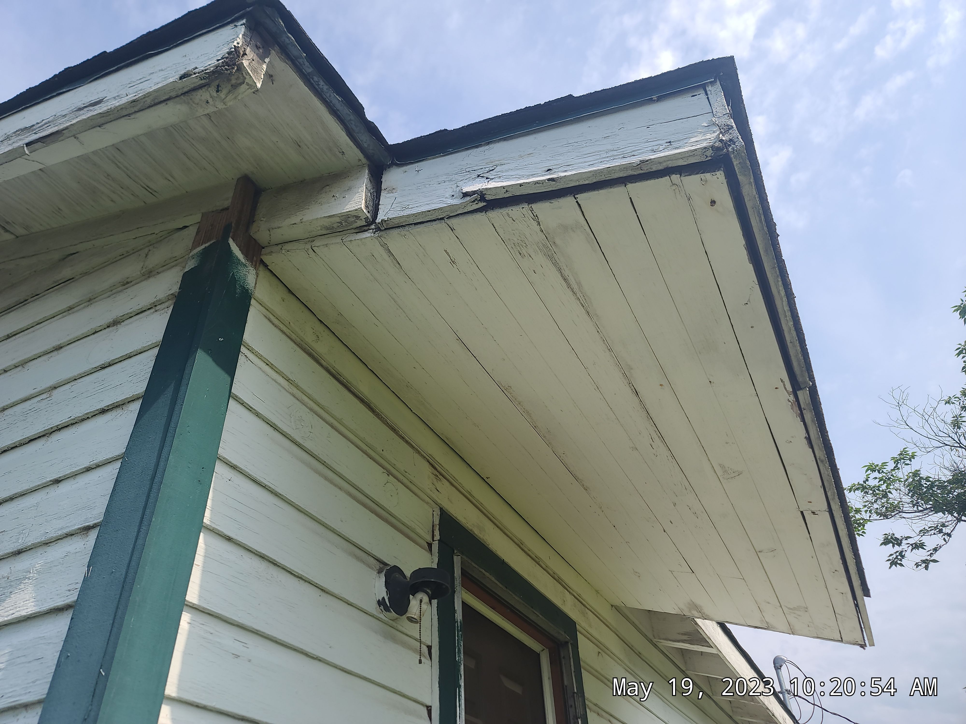 Residential Reroof: 25 Year 3-Tab Shingle by Hostetler Roofing