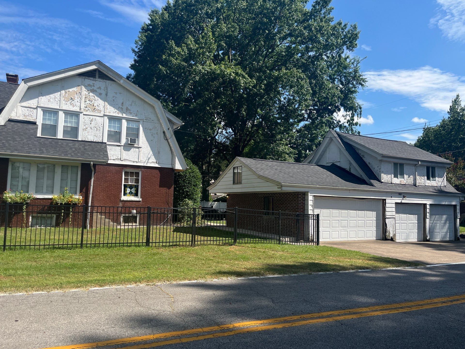 Charleston WV IKO Dynasty Roof Replacement – Premium Asphalt Shingles & Expert Installation by Mr. Roofer